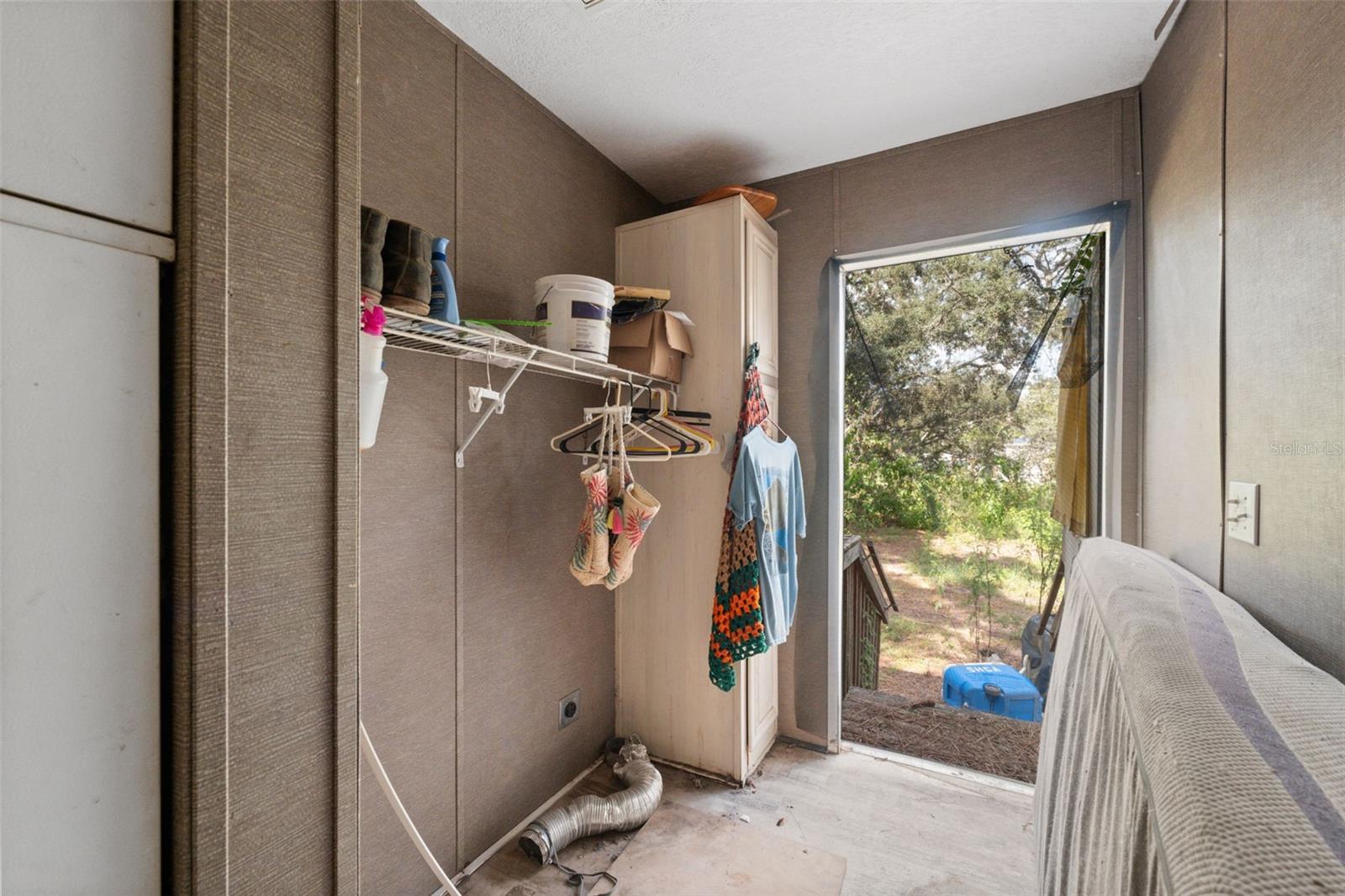 Image 19 of 29 For 17221 Nicks Drive