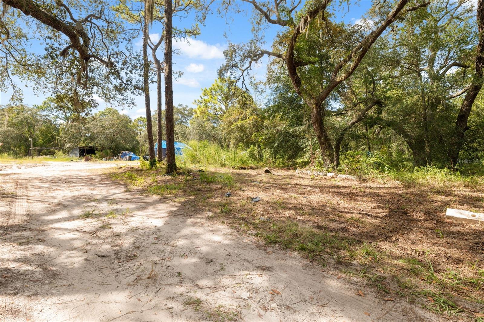 Image 26 of 29 For 17221 Nicks Drive