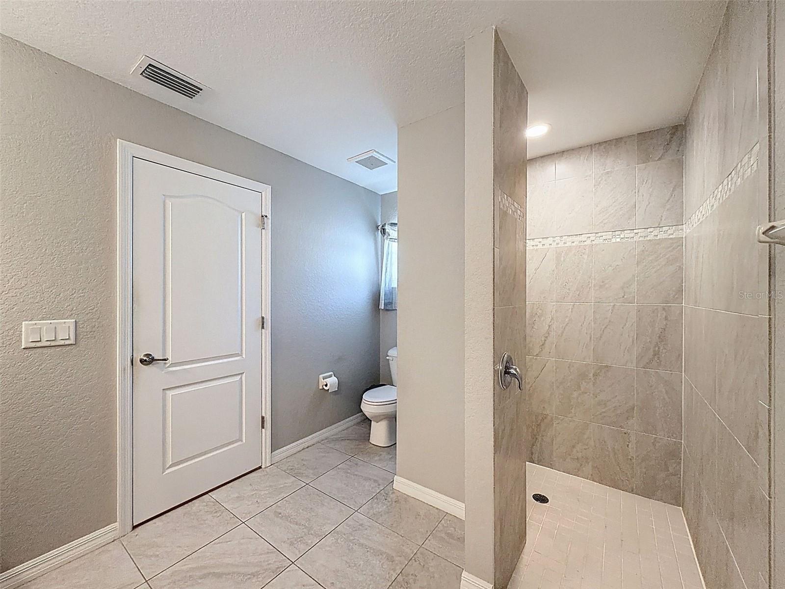 Image 21 of 56 For 13046 Kildeer Road