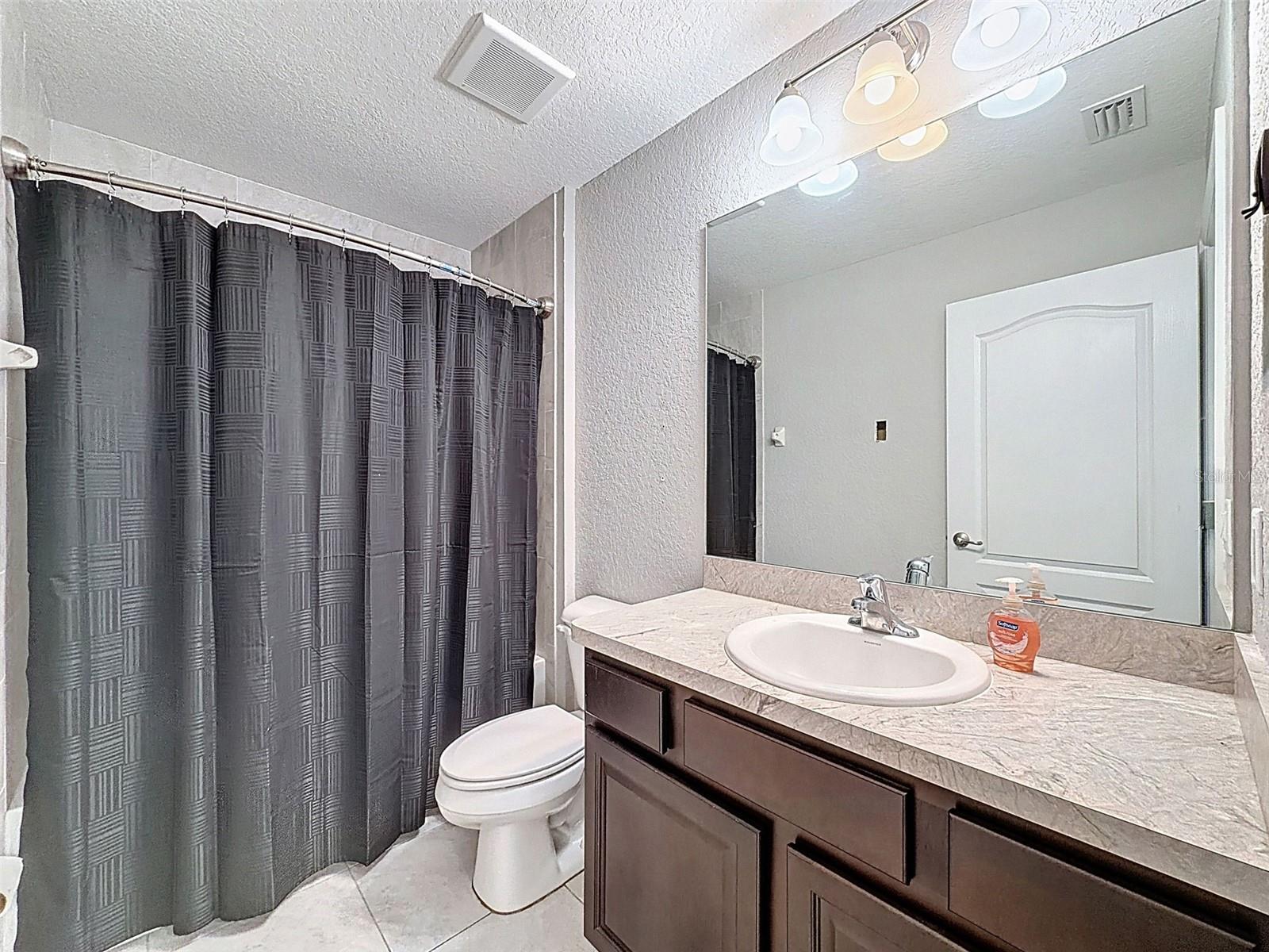 Image 25 of 56 For 13046 Kildeer Road