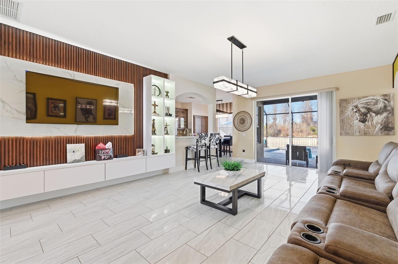 Image 11 of 78 For 18441 New London Avenue