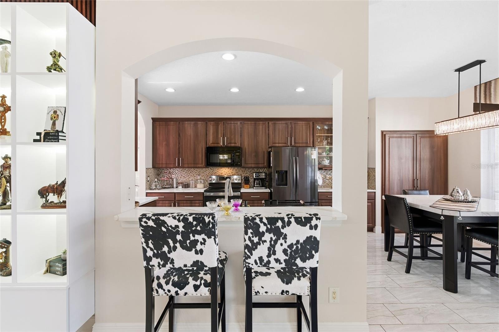 Image 13 of 78 For 18441 New London Avenue