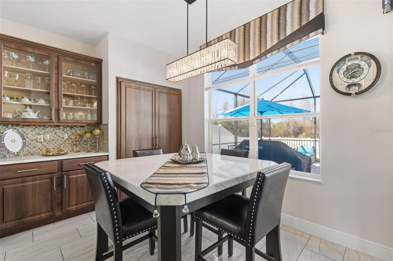 Image 22 of 78 For 18441 New London Avenue