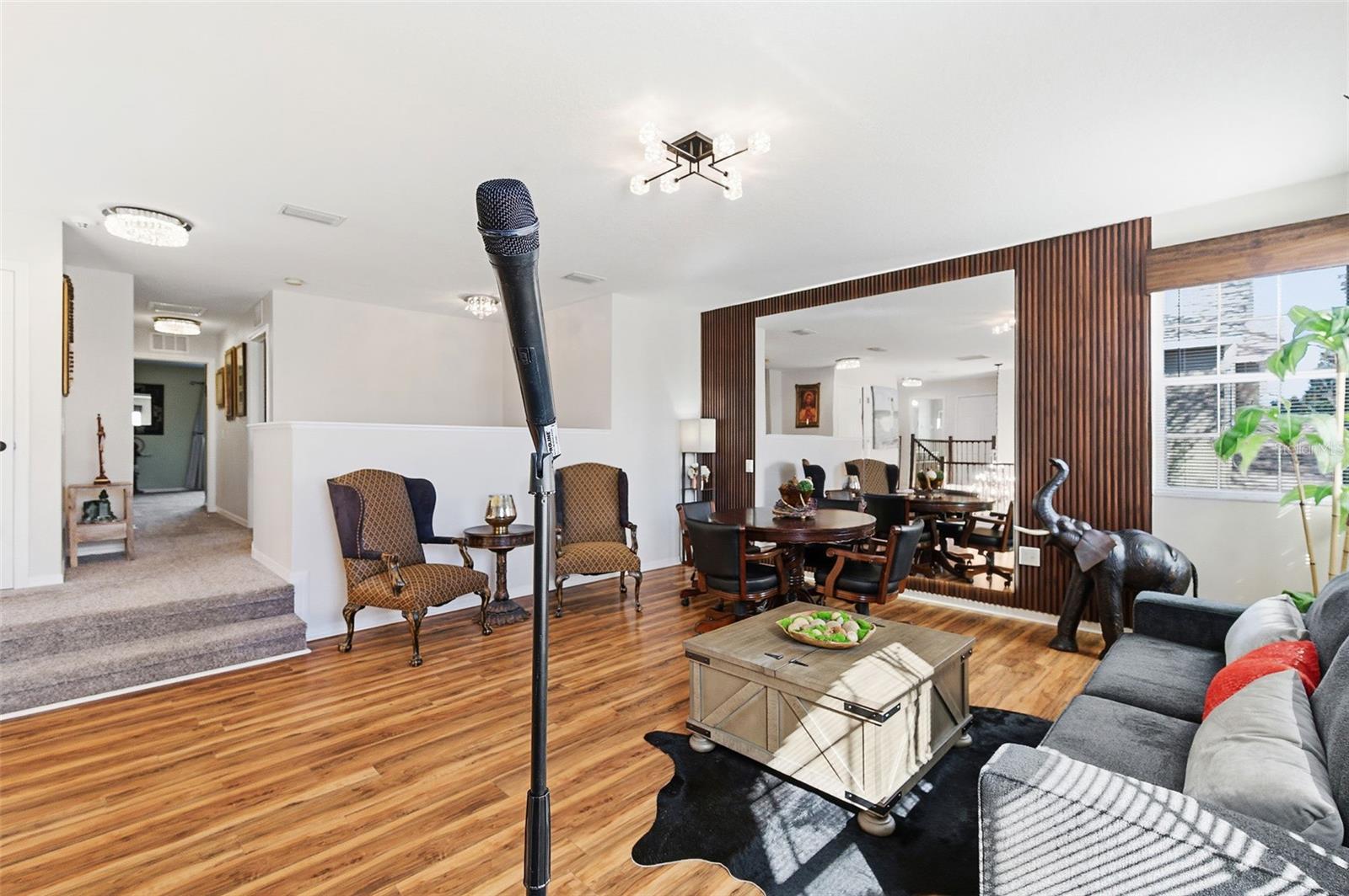 Image 33 of 78 For 18441 New London Avenue