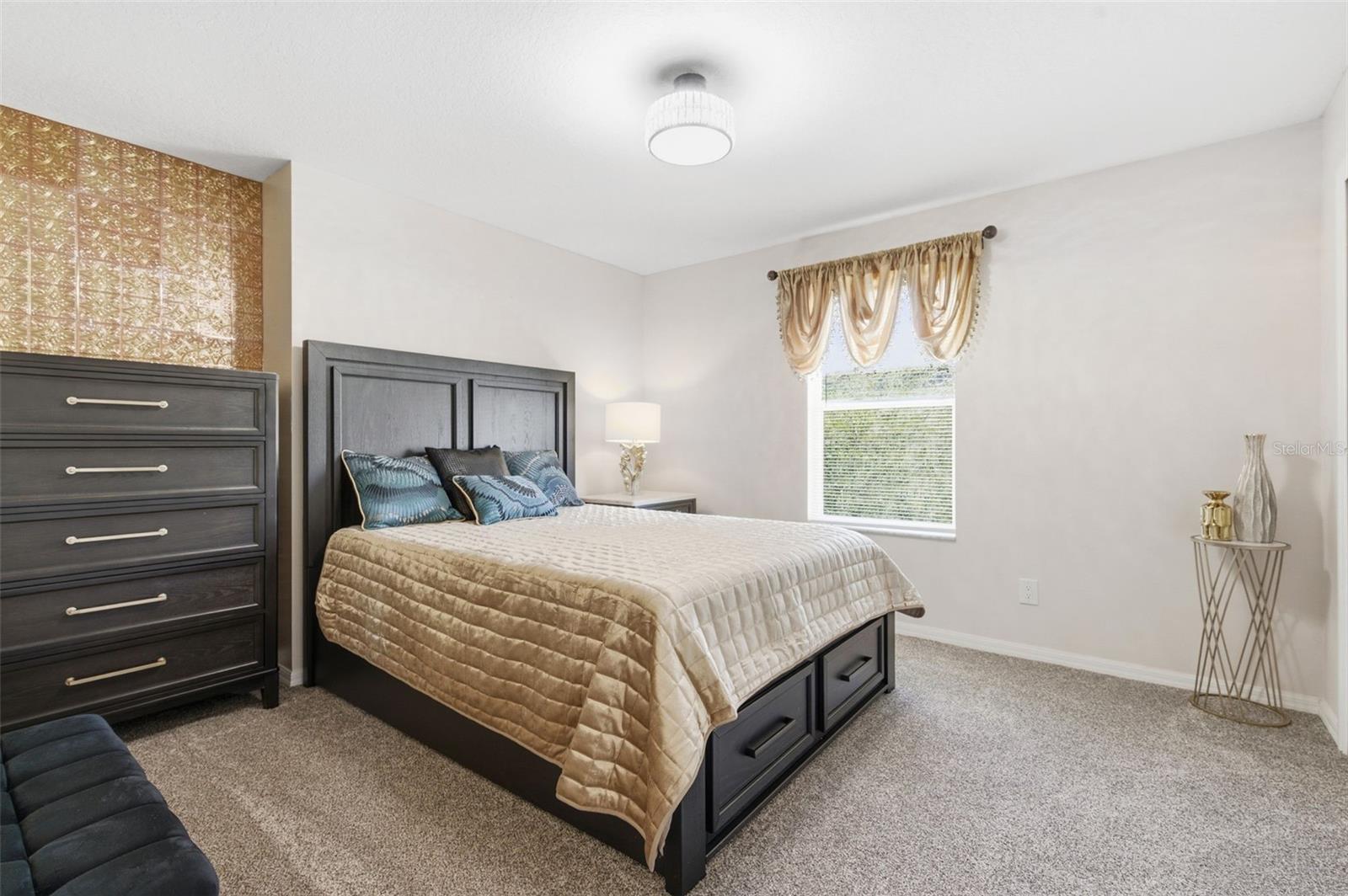 Image 45 of 78 For 18441 New London Avenue