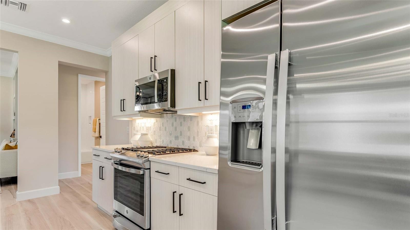 Image 9 of 23 For 1279 Eden Rock Court