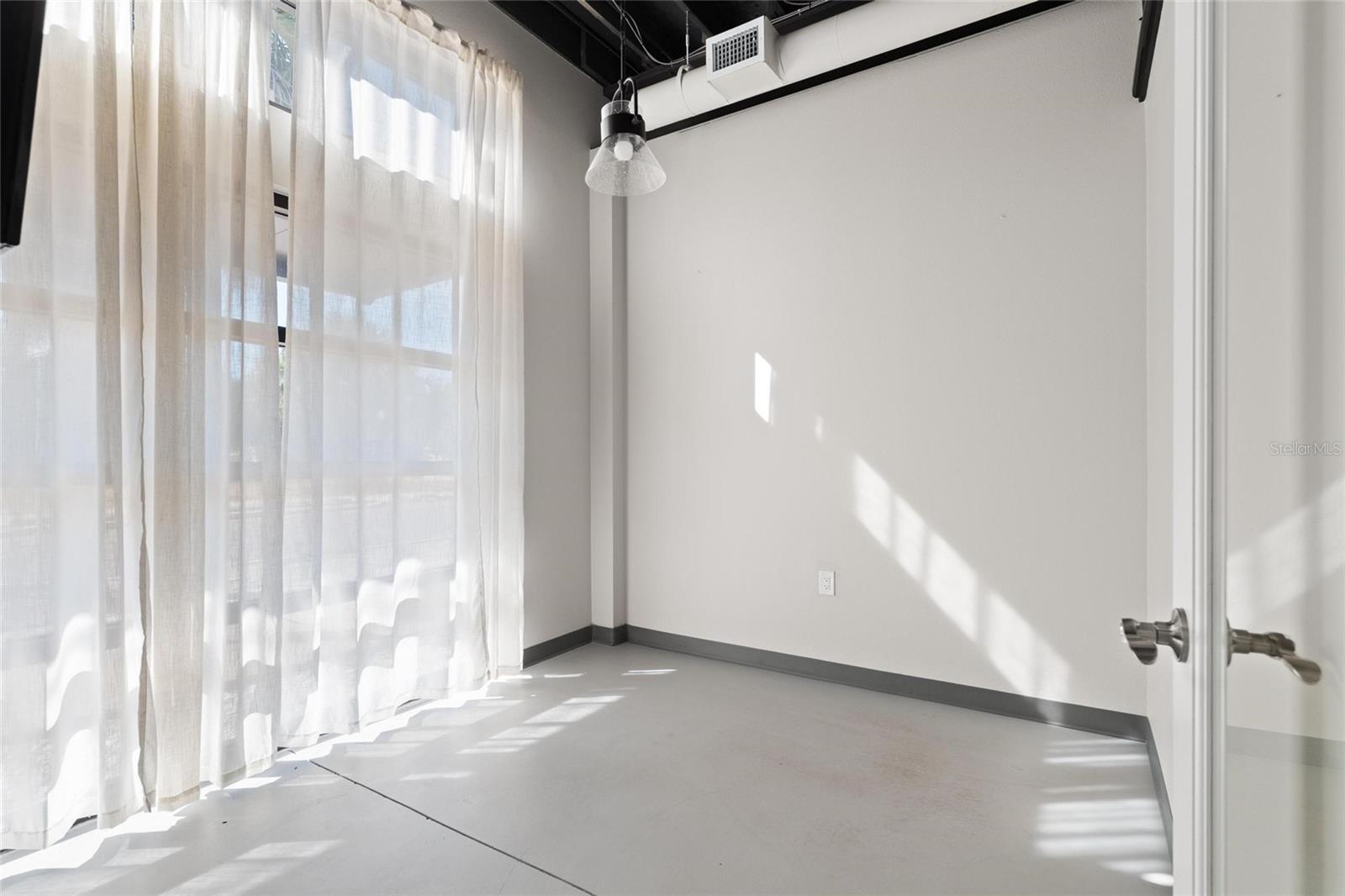 Image 23 of 25 For 229 Lemon Street A