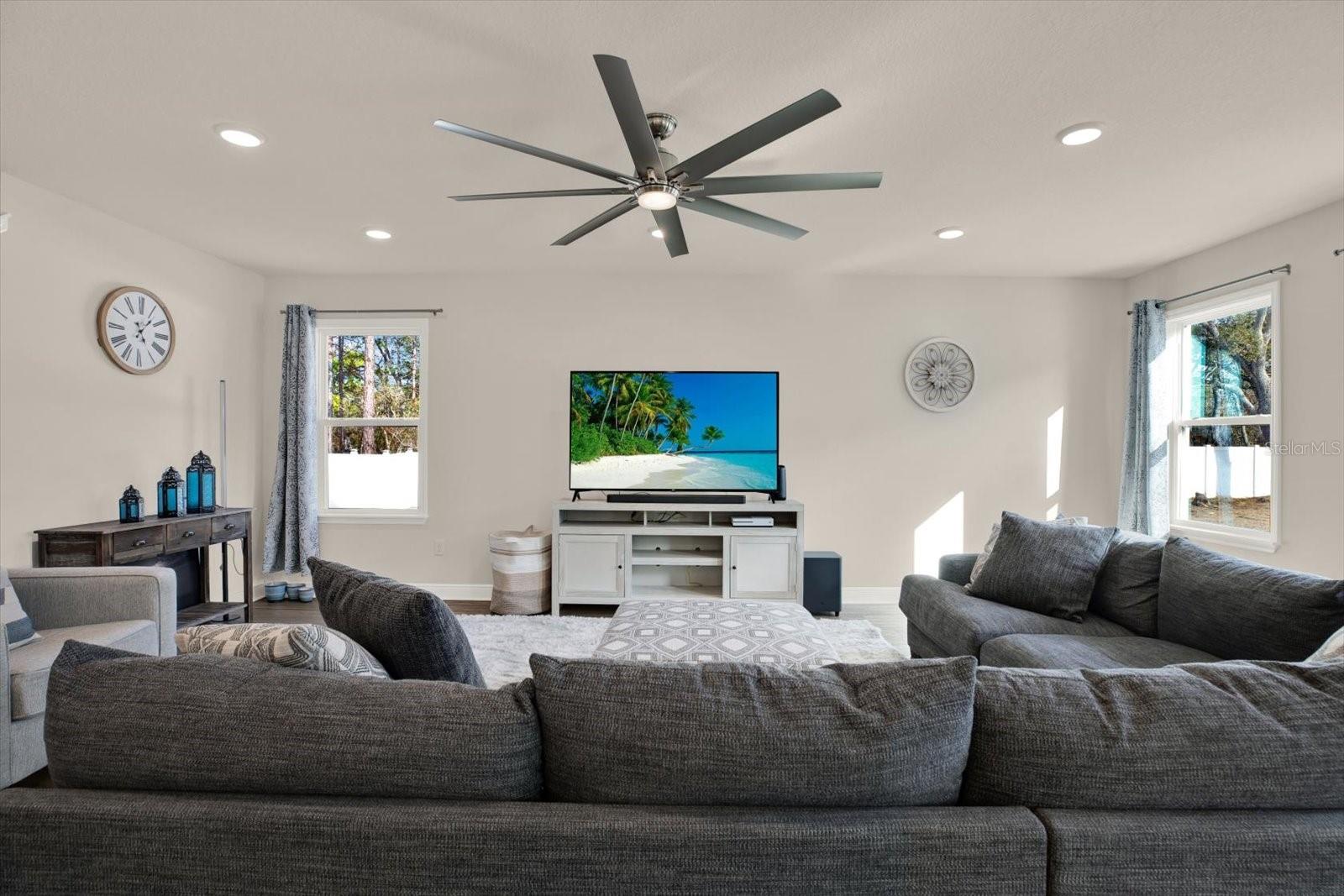 Image 3 of 62 For 11208 Seattle Wren Avenue