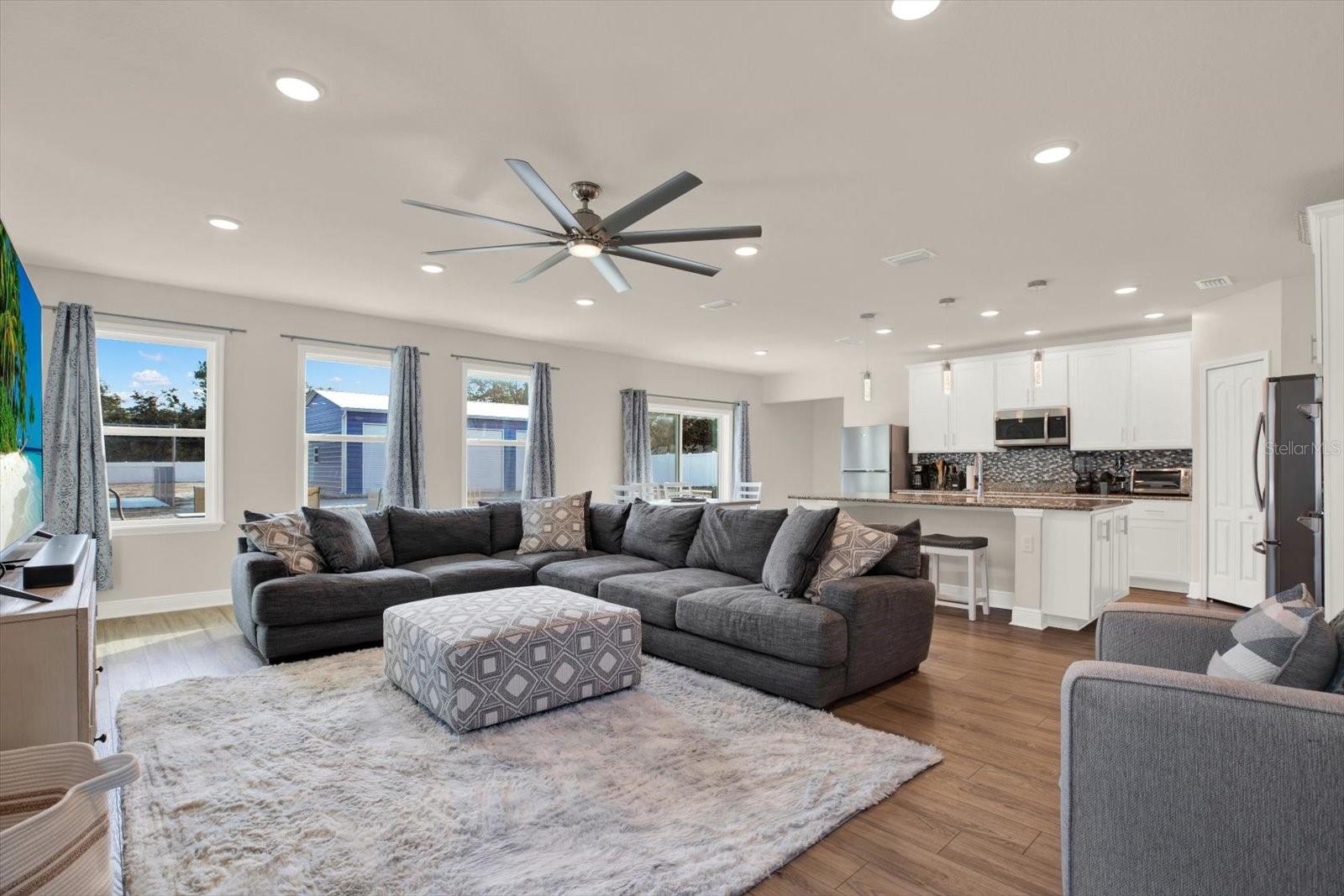 Image 6 of 62 For 11208 Seattle Wren Avenue