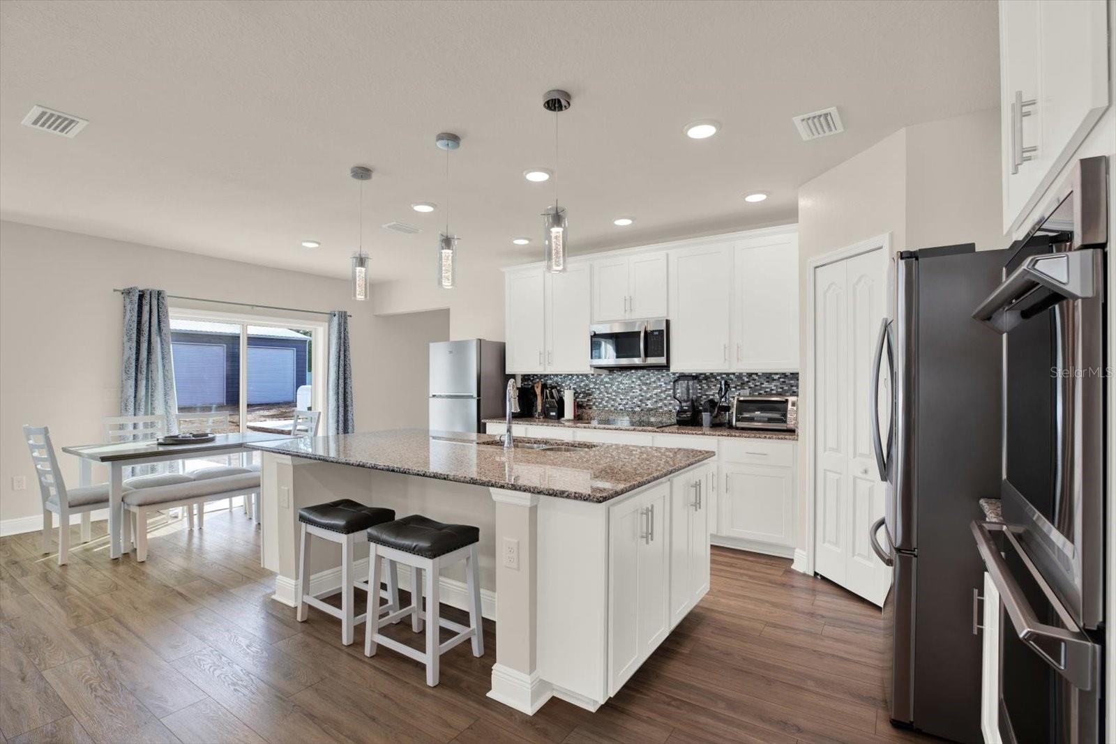 Image 7 of 62 For 11208 Seattle Wren Avenue