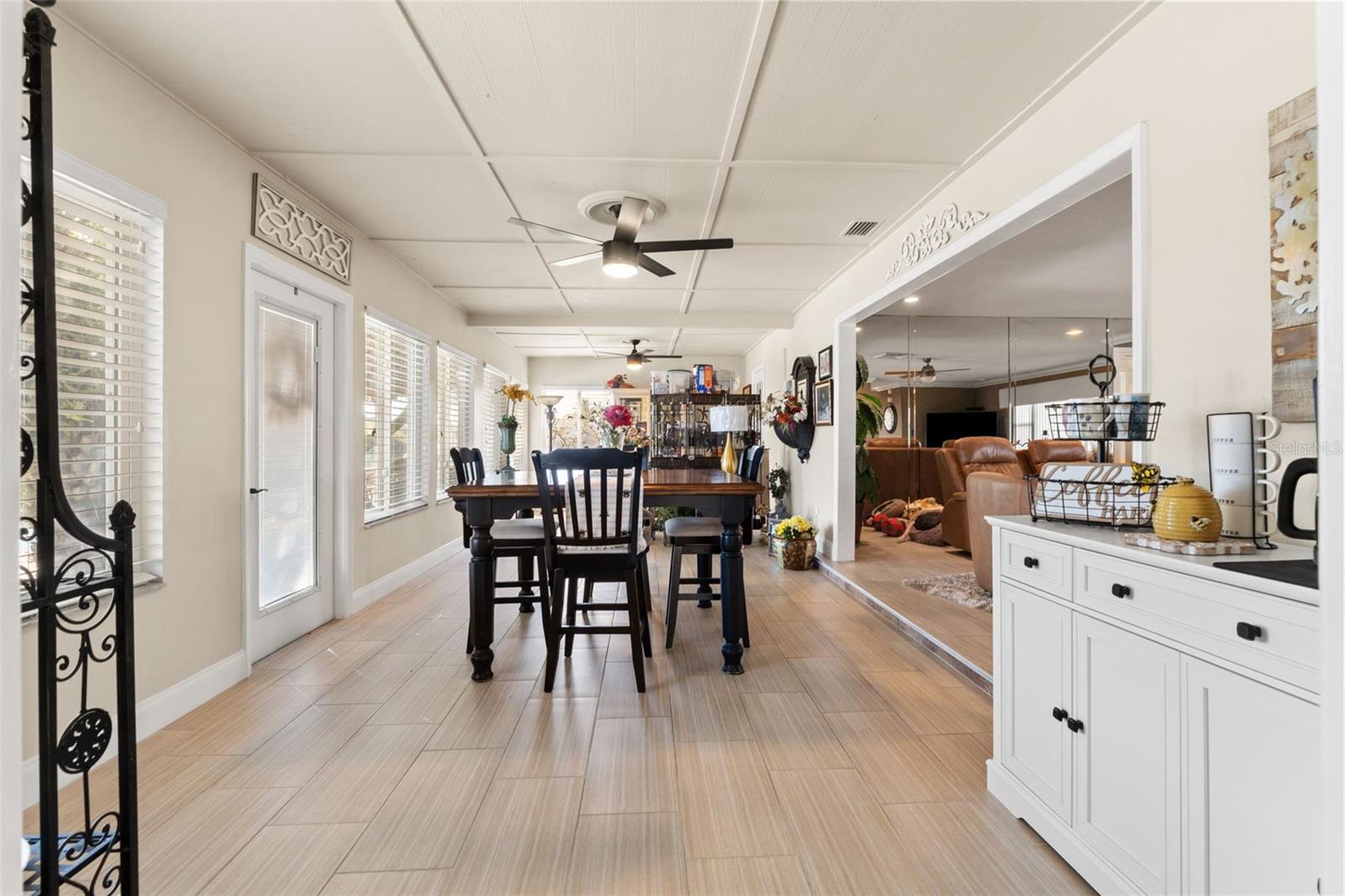 Image 16 of 41 For 4384 4th Isle Drive