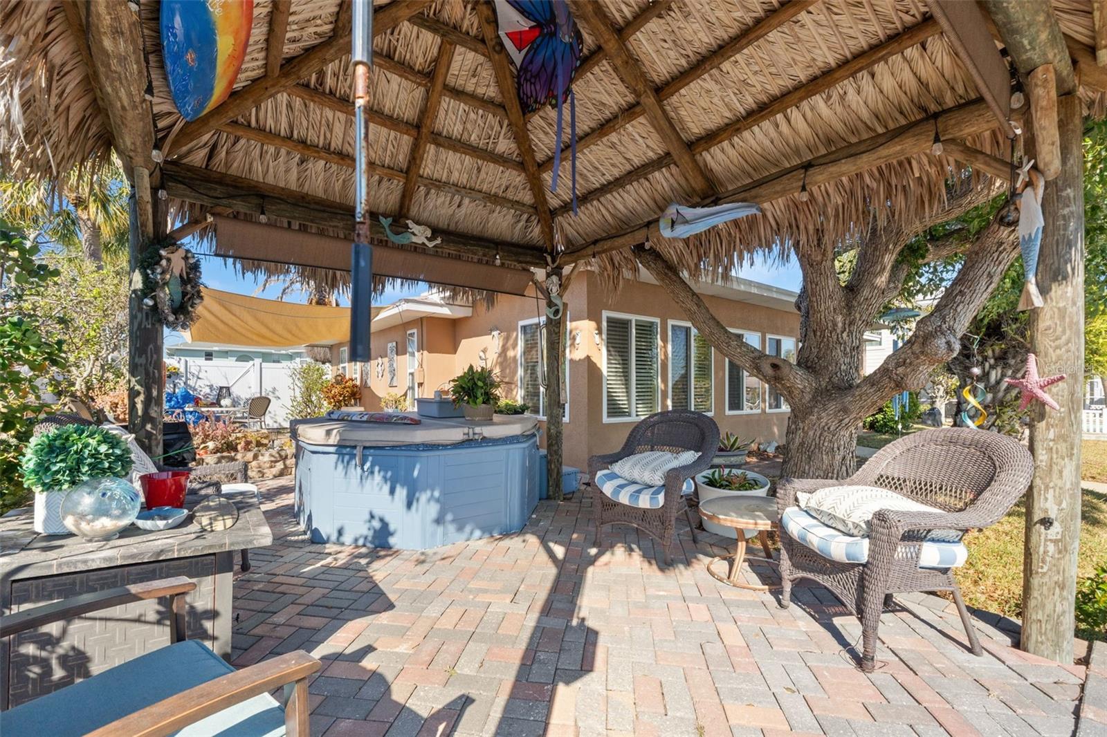 Image 28 of 41 For 4384 4th Isle Drive