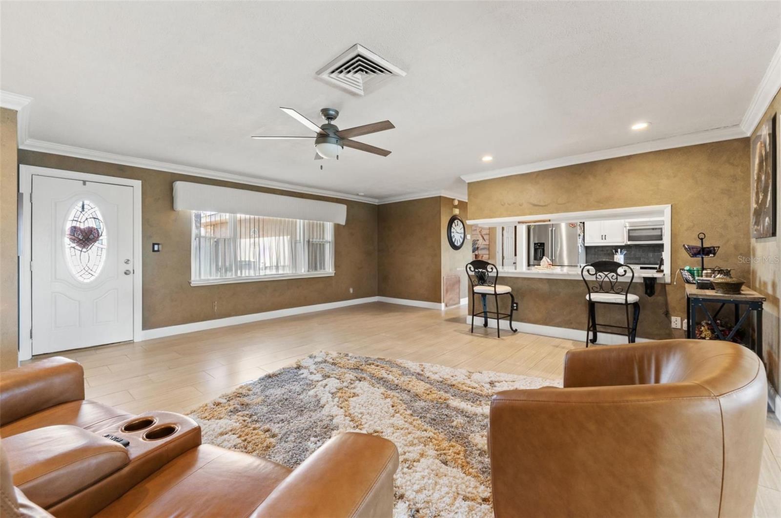 Image 8 of 41 For 4384 4th Isle Drive