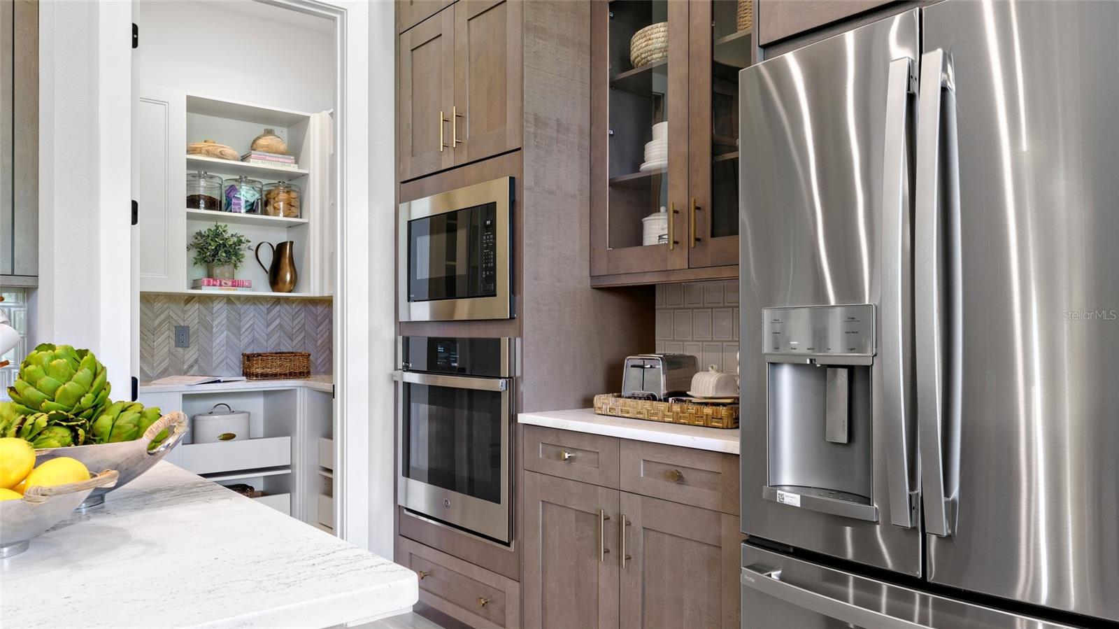 Image 10 of 47 For 1112 Liliana Drive