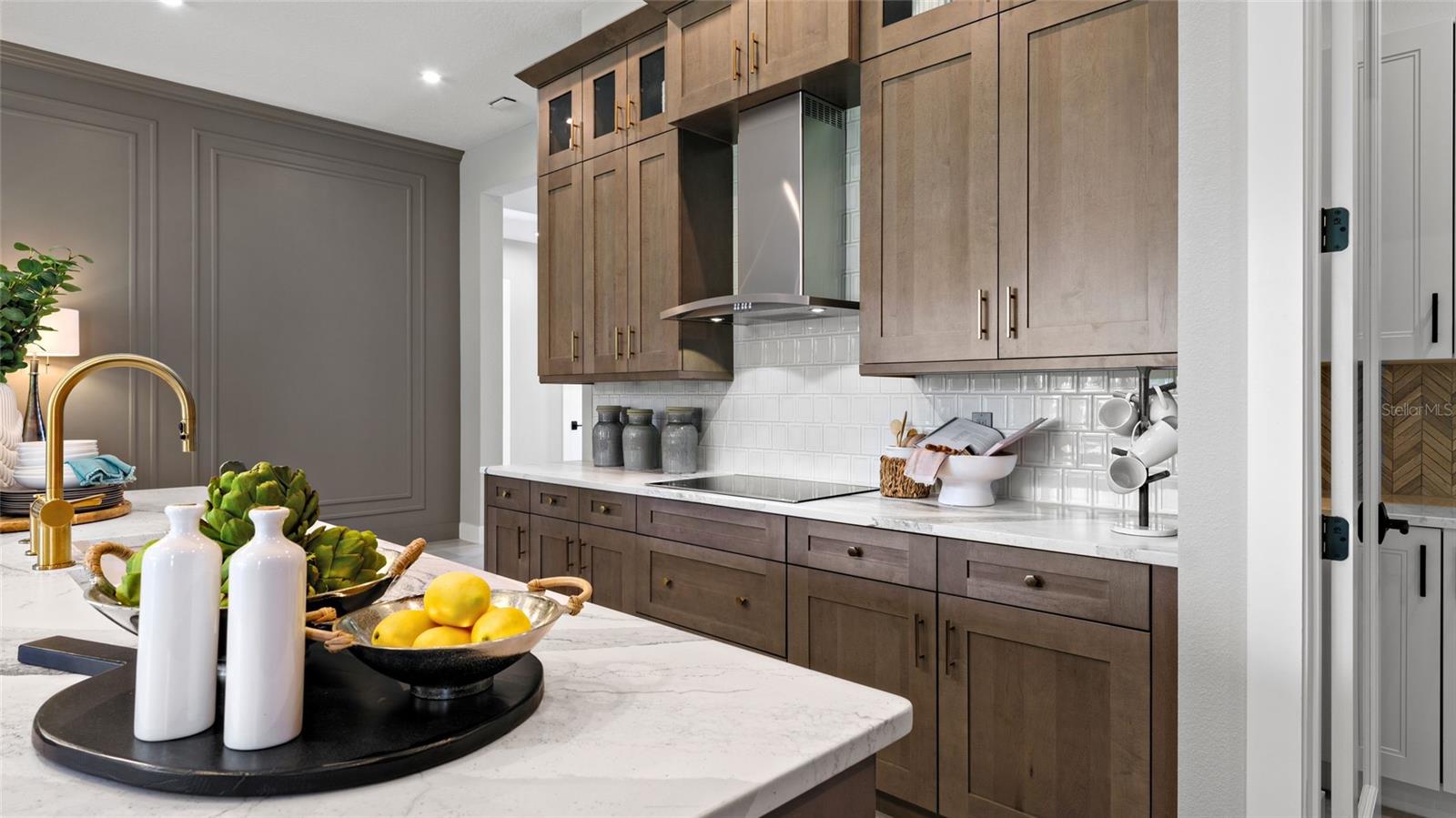 Image 9 of 47 For 1112 Liliana Drive