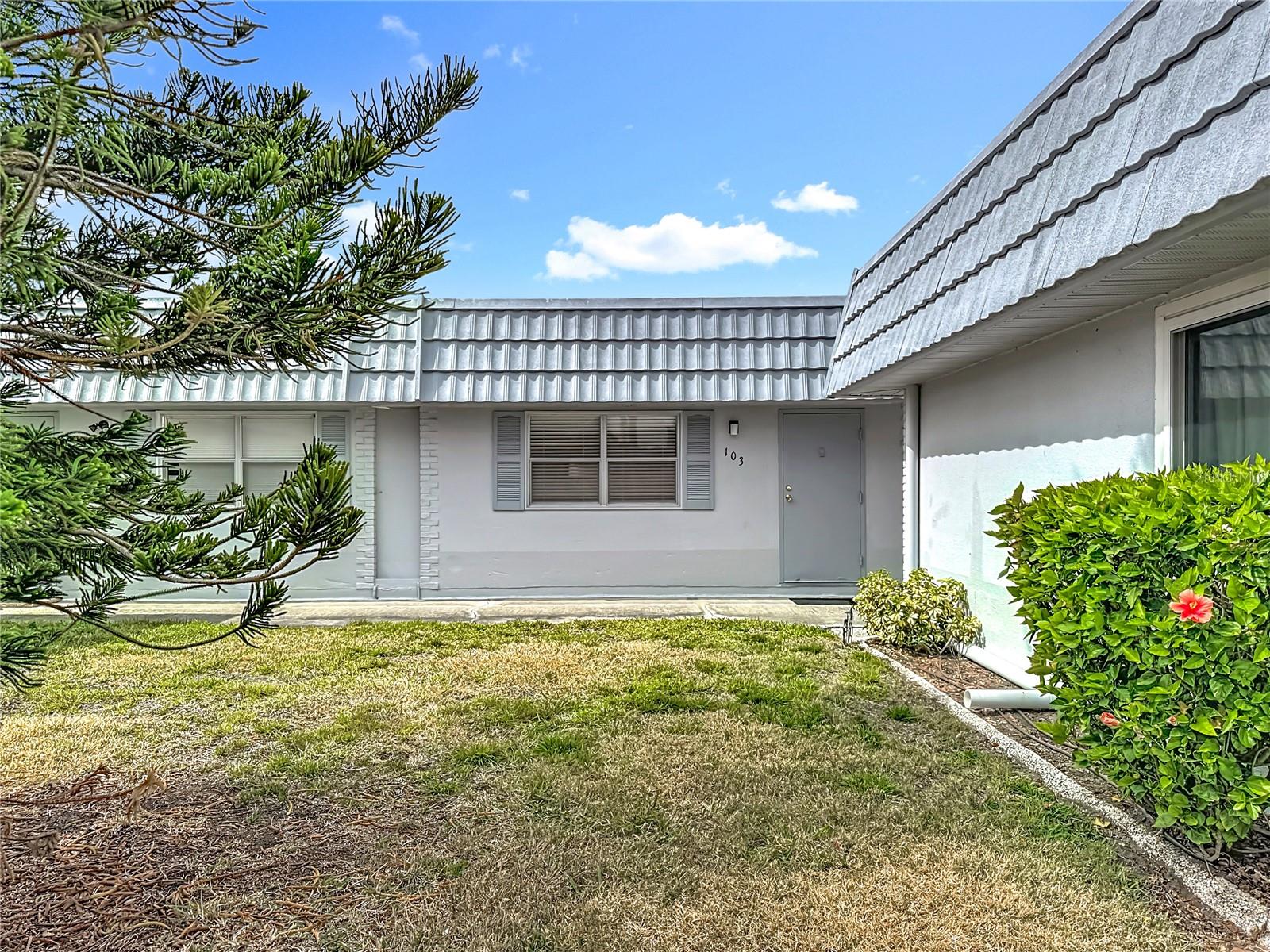 Details for 202 Bedford Trail 103, SUN CITY CENTER, FL 33573