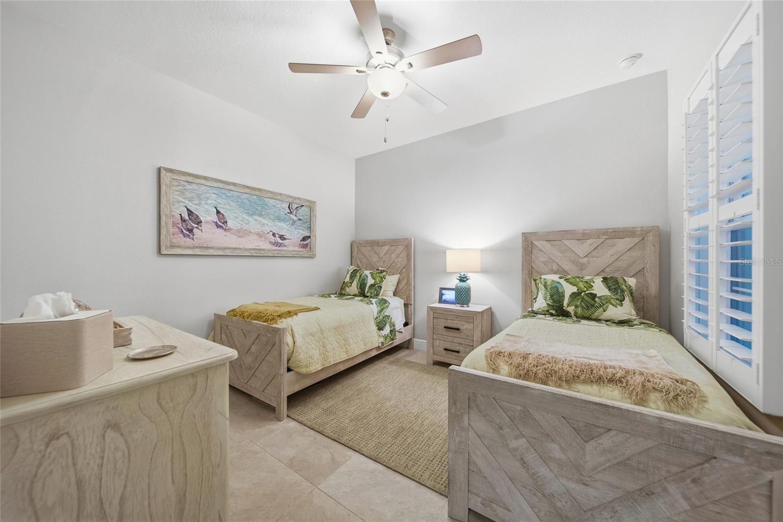 Image 22 of 45 For 7205 Costa Bella Drive