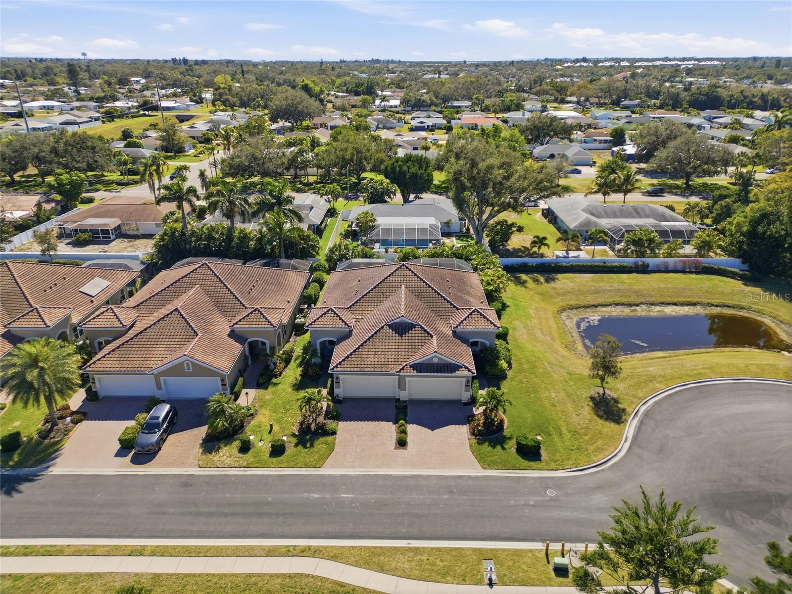 Image 38 of 45 For 7205 Costa Bella Drive