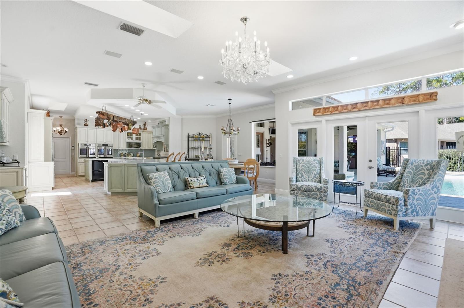 Image 21 of 99 For 7275 Crystal Spring Run