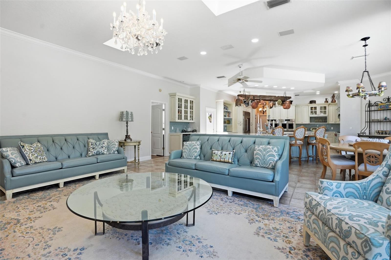 Image 22 of 99 For 7275 Crystal Spring Run