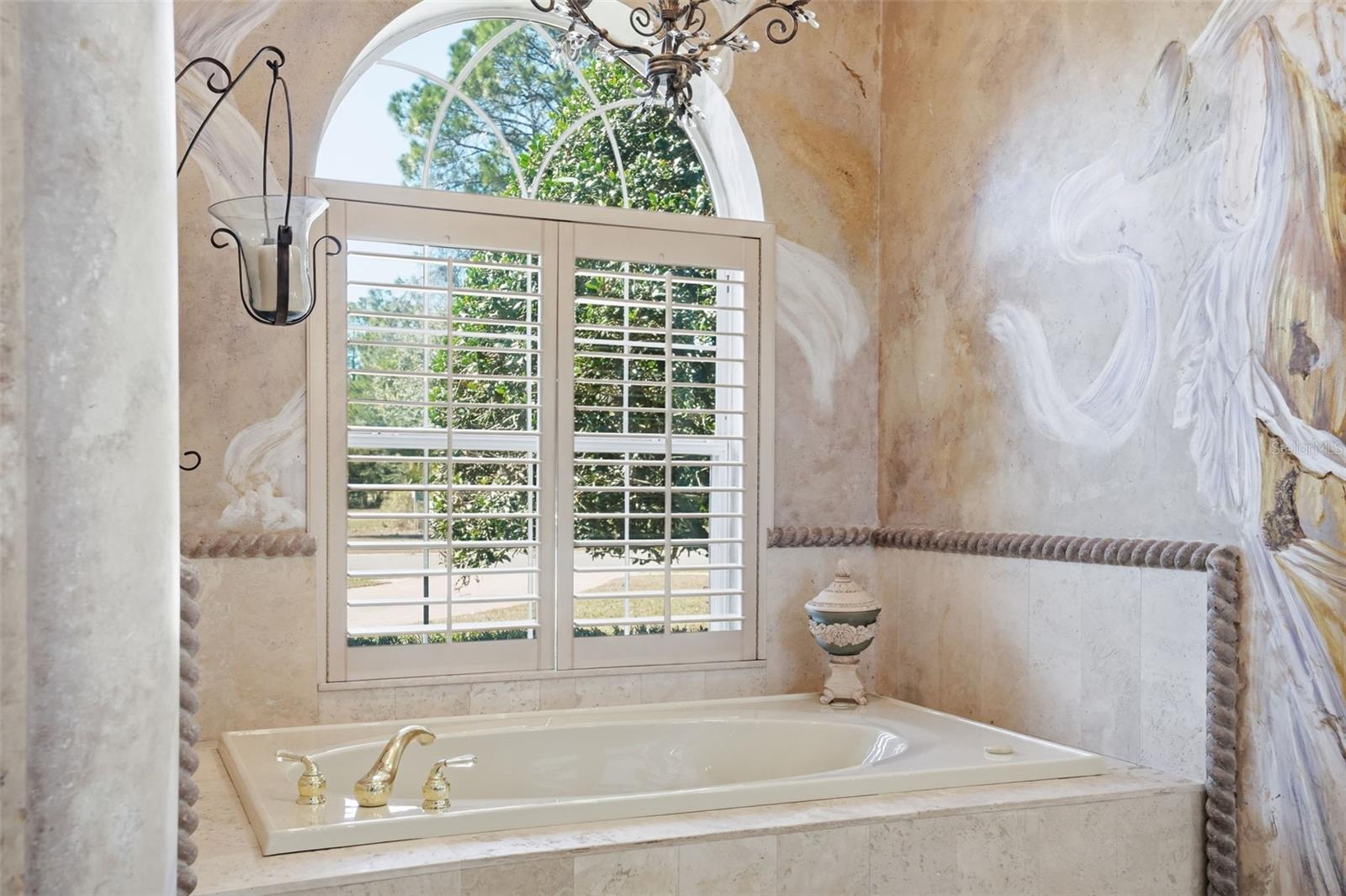 Image 44 of 99 For 7275 Crystal Spring Run