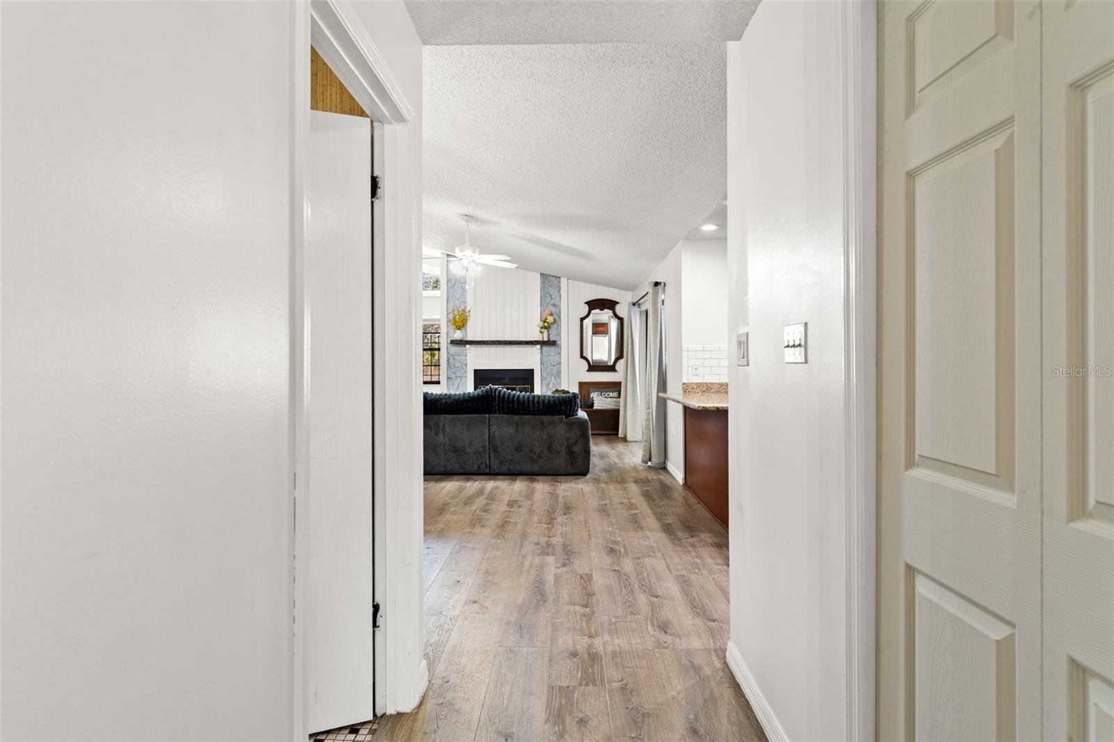 Image 15 of 57 For 18723 Floralton Drive