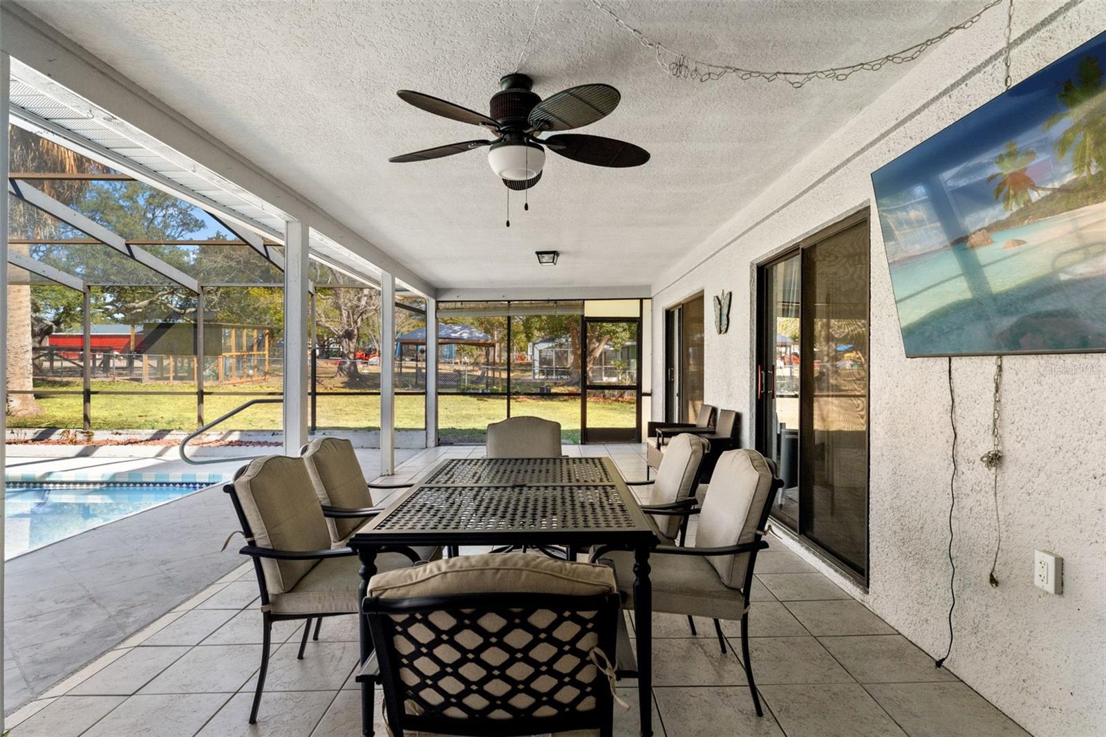 Image 44 of 57 For 18723 Floralton Drive