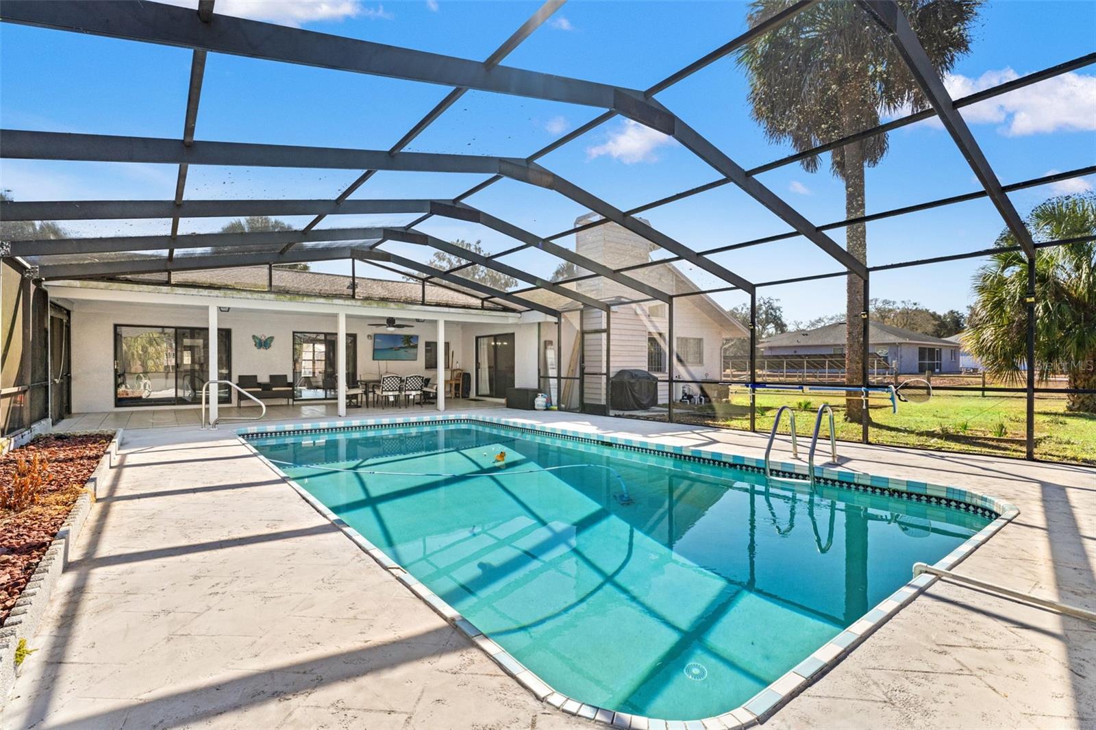 Image 51 of 57 For 18723 Floralton Drive