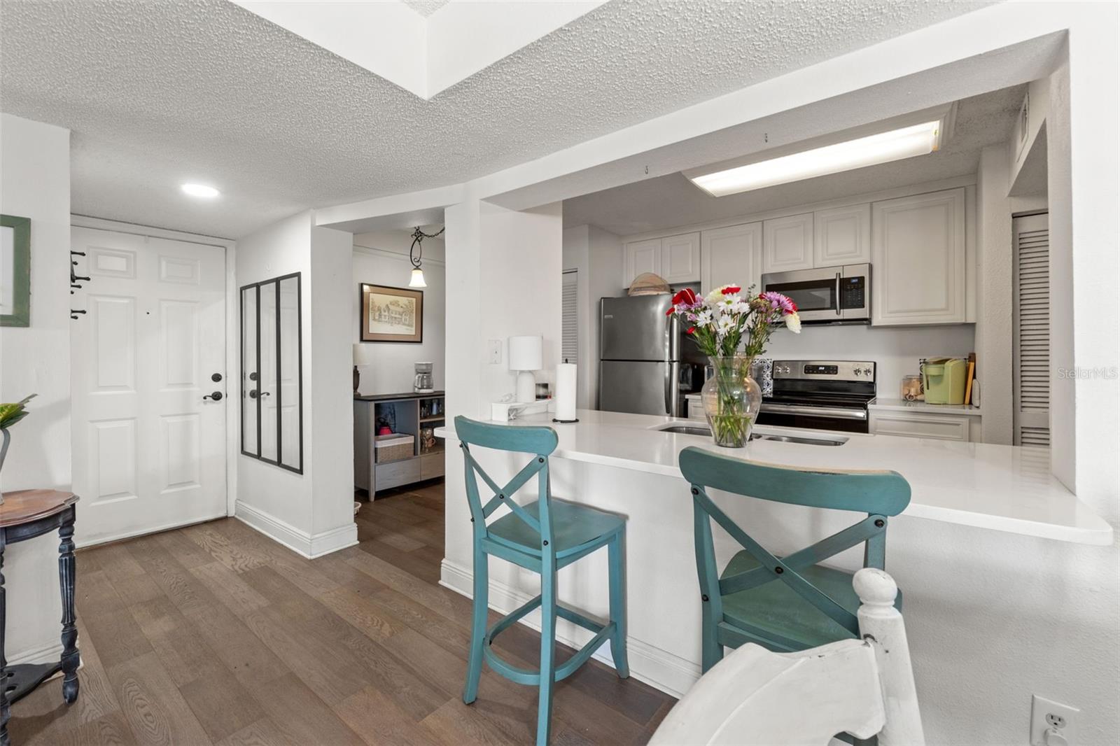 Image 17 of 31 For 4515 Whitton Way 124