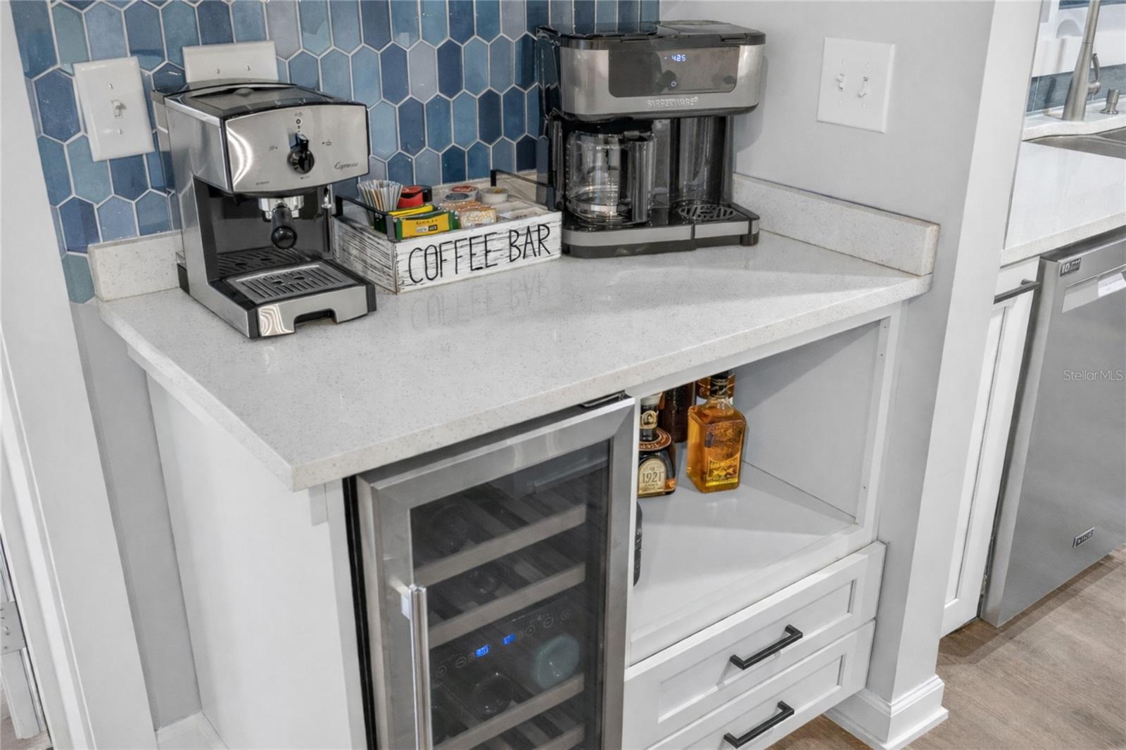 Image 24 of 66 For 4551 Ingersol Place