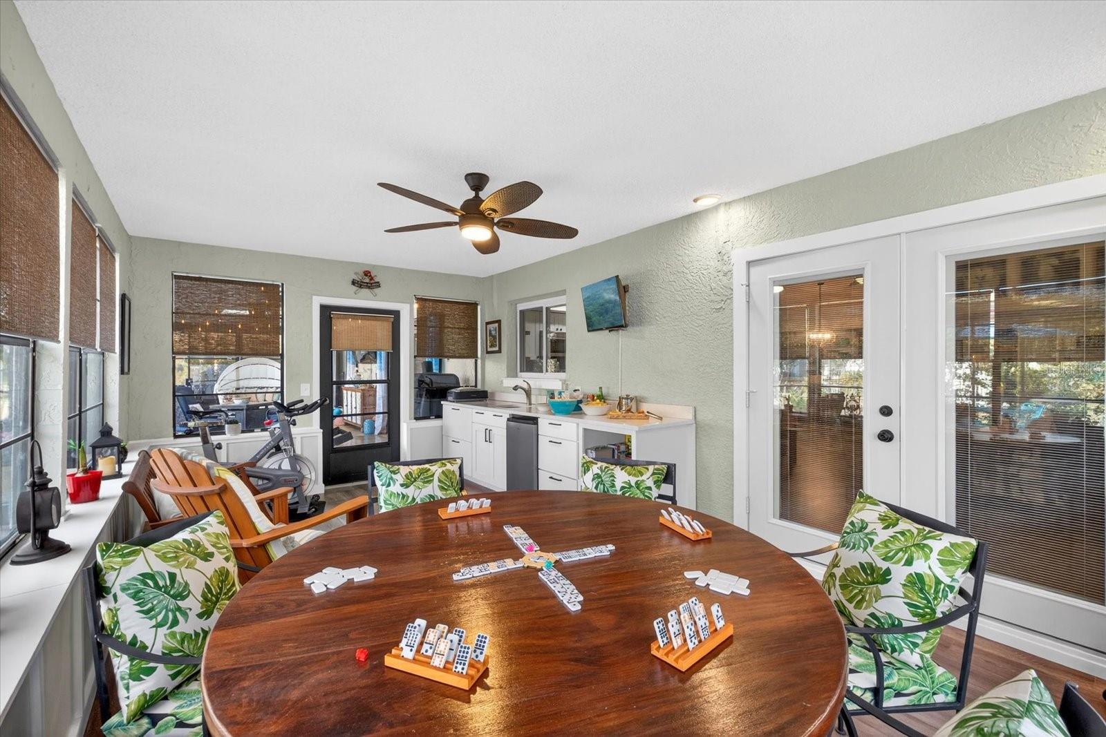 Image 28 of 66 For 4551 Ingersol Place