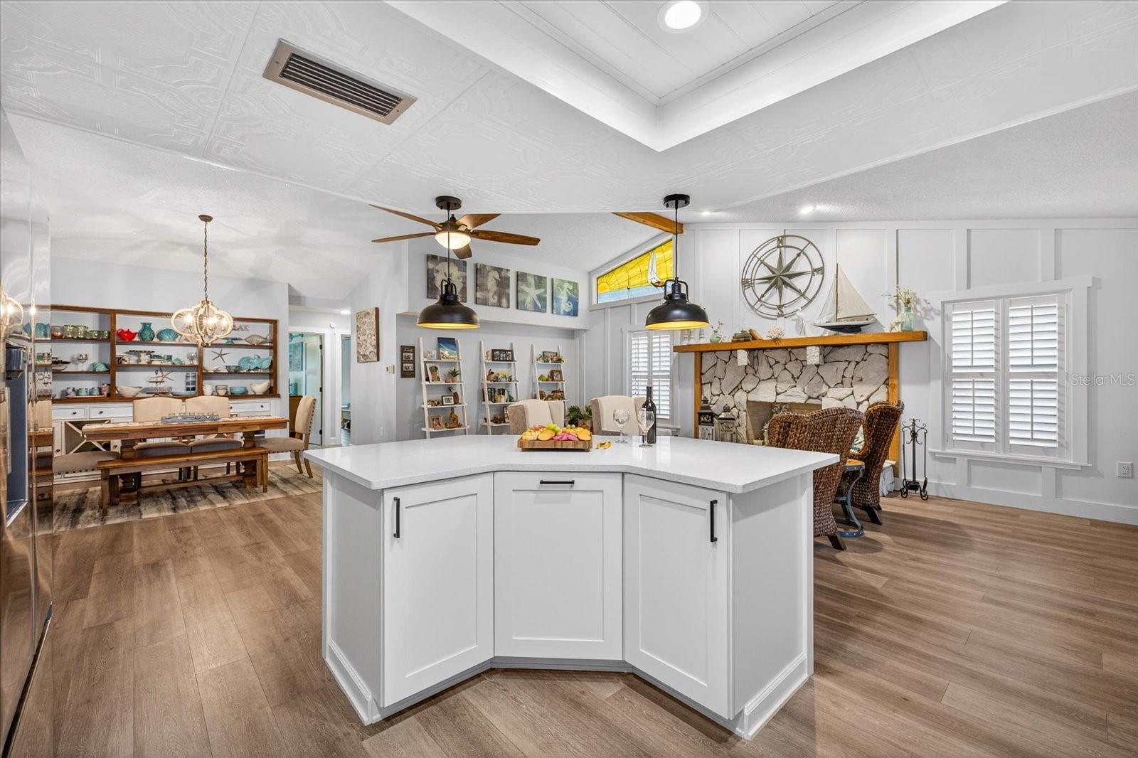 Image 8 of 66 For 4551 Ingersol Place