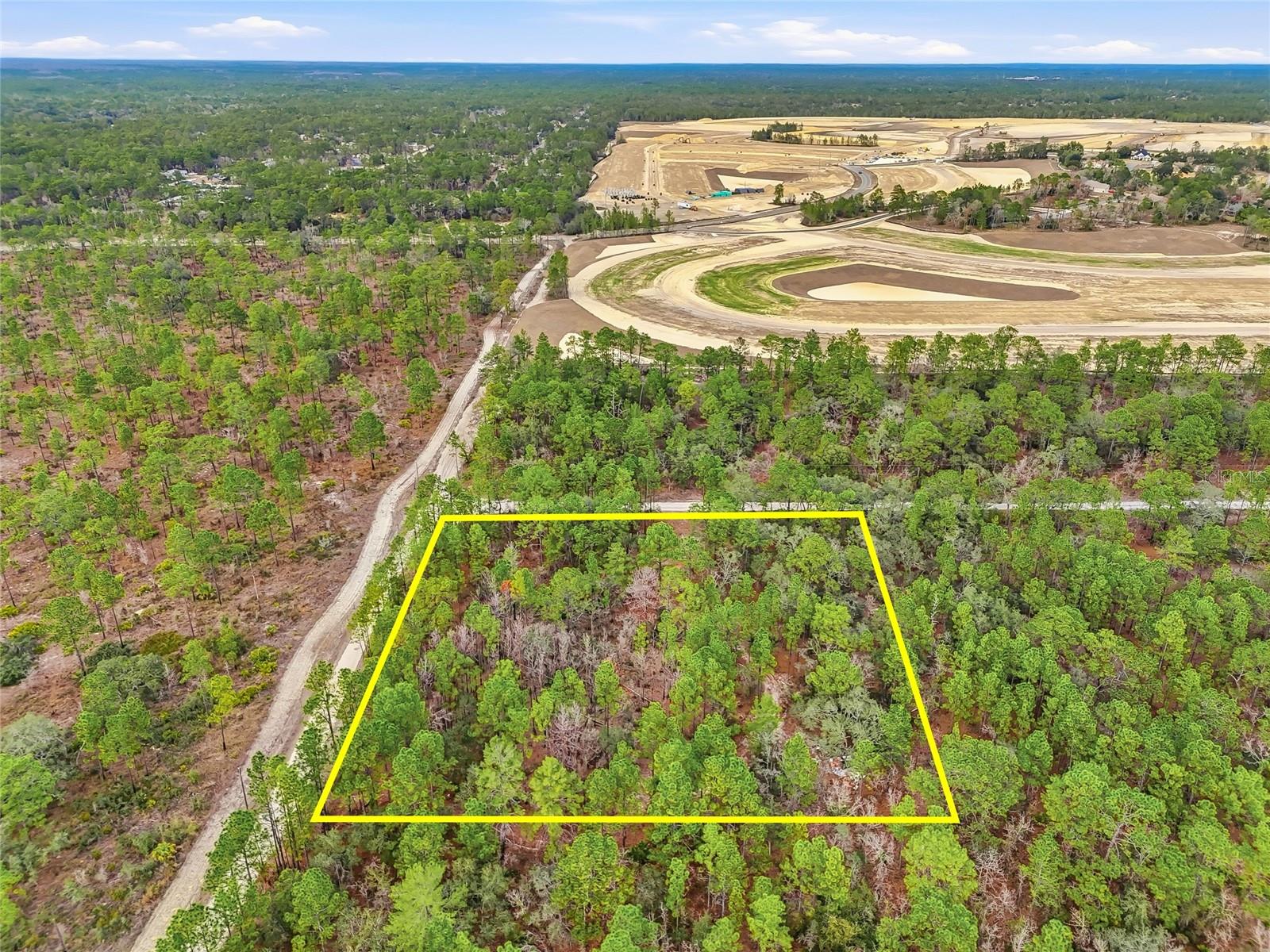 Image 11 of 12 For 11388 Thames Avenue