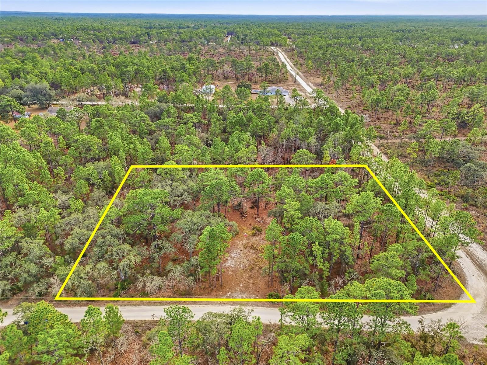 Image 2 of 12 For 11388 Thames Avenue