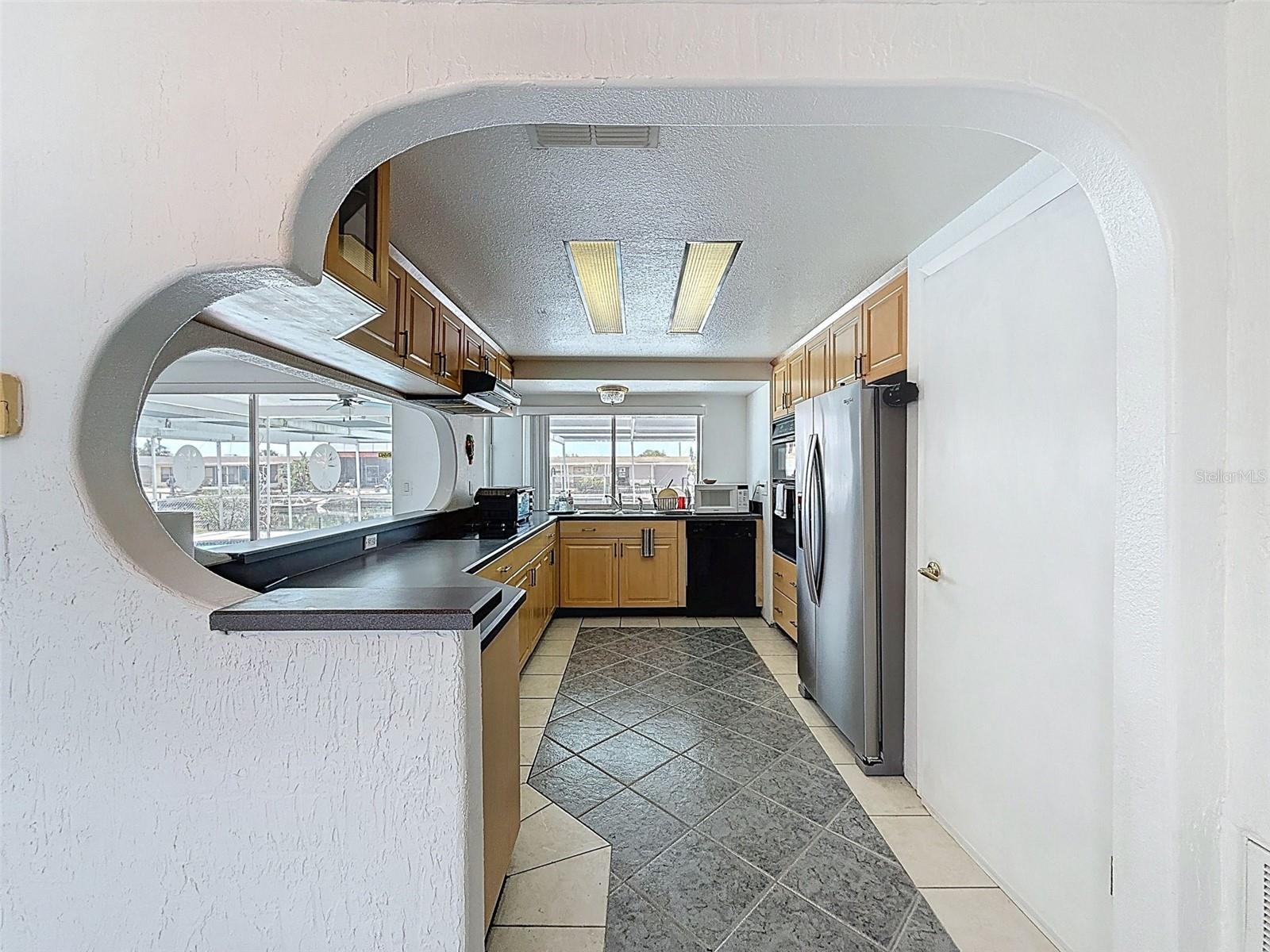 Listing photo id 20 for 13701 Veronica Drive