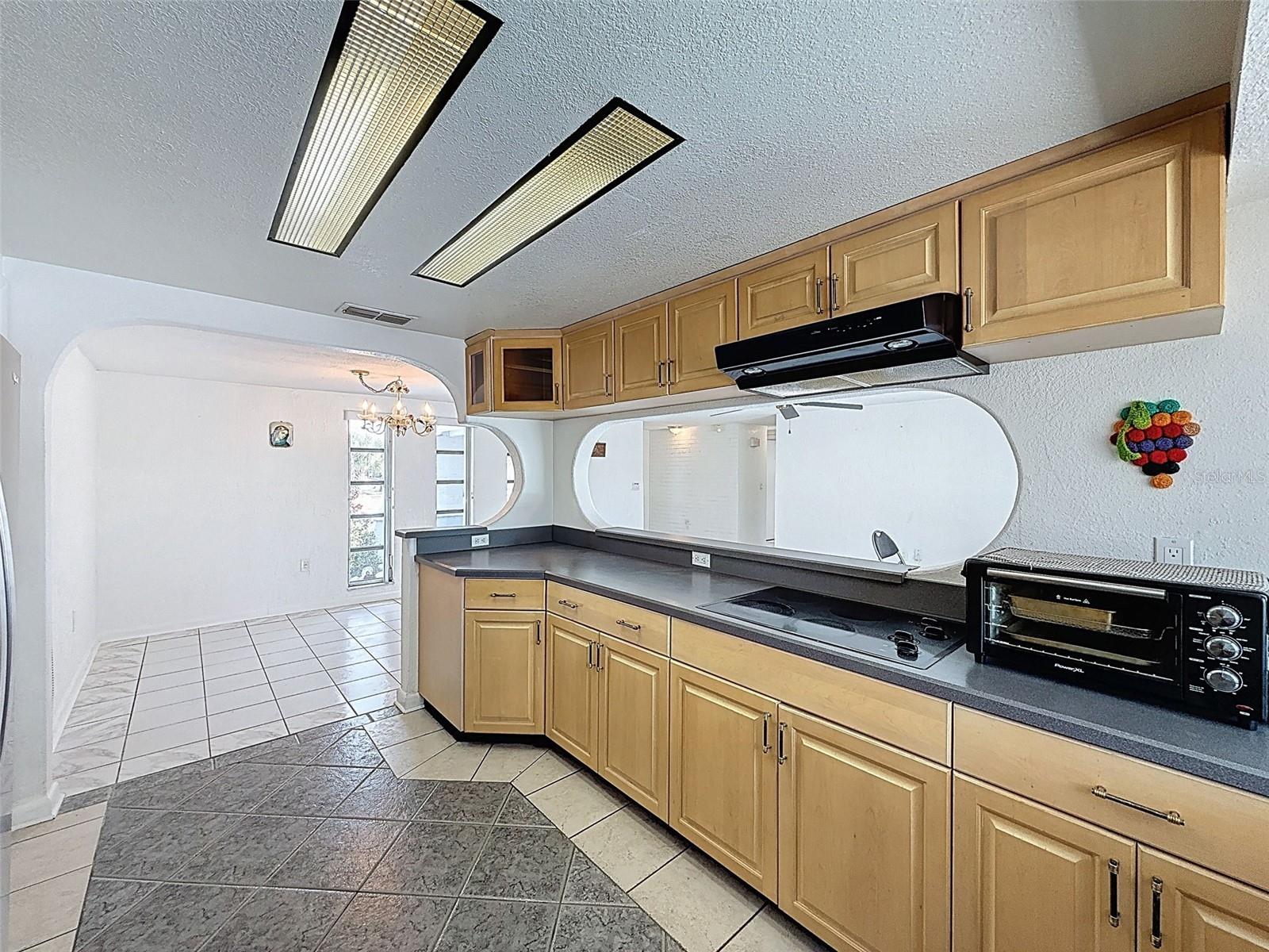 Listing photo id 24 for 13701 Veronica Drive