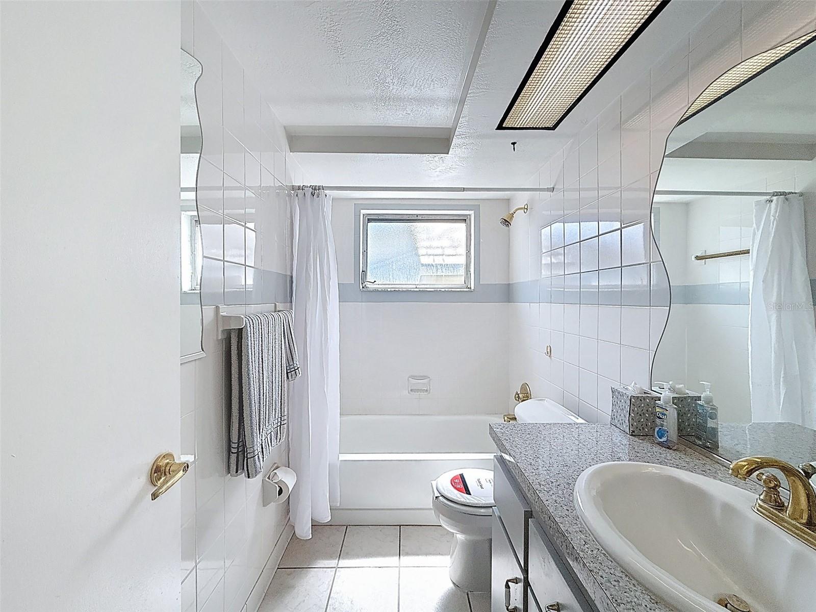 Listing photo id 52 for 13701 Veronica Drive