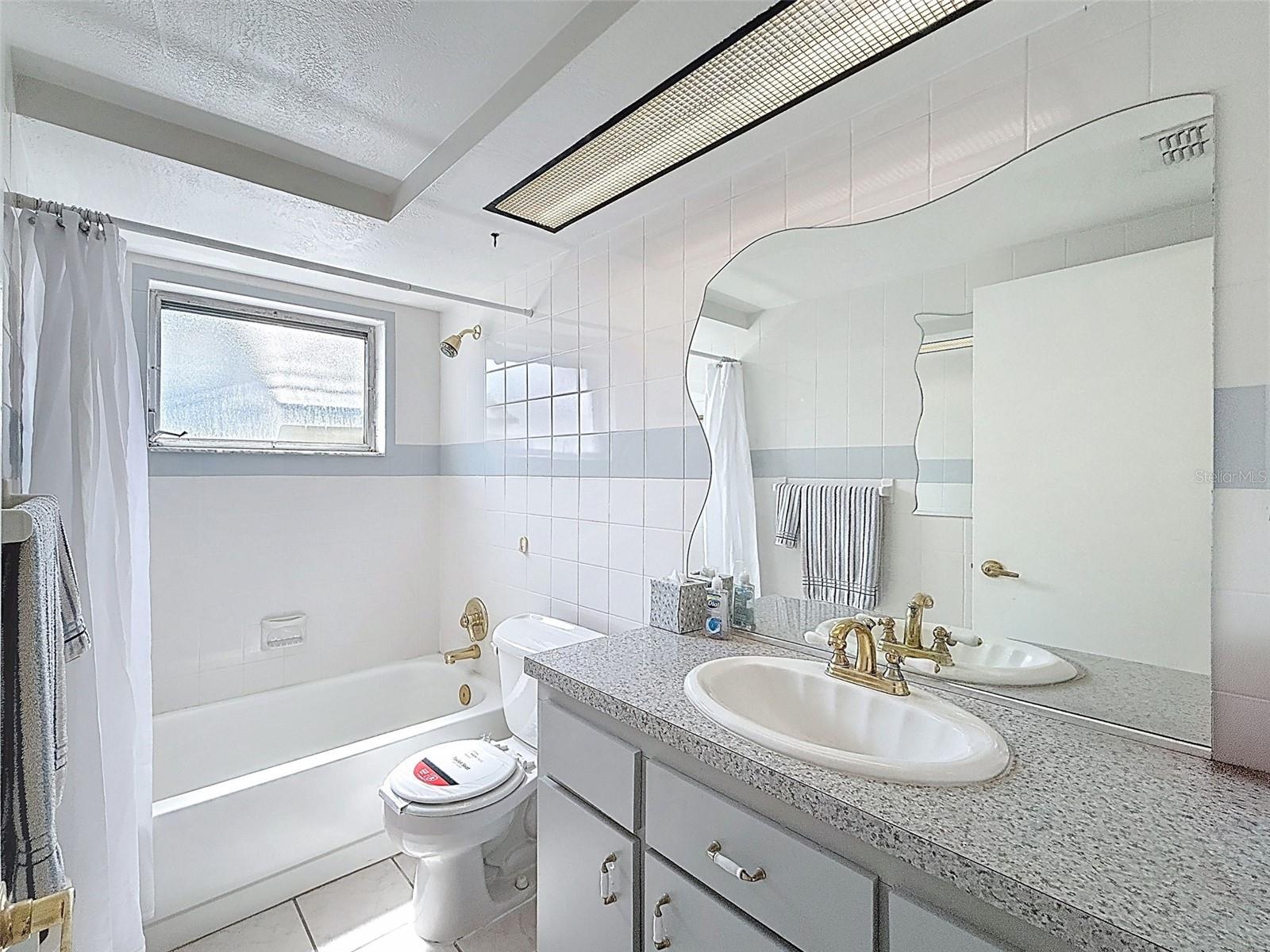 Listing photo id 53 for 13701 Veronica Drive