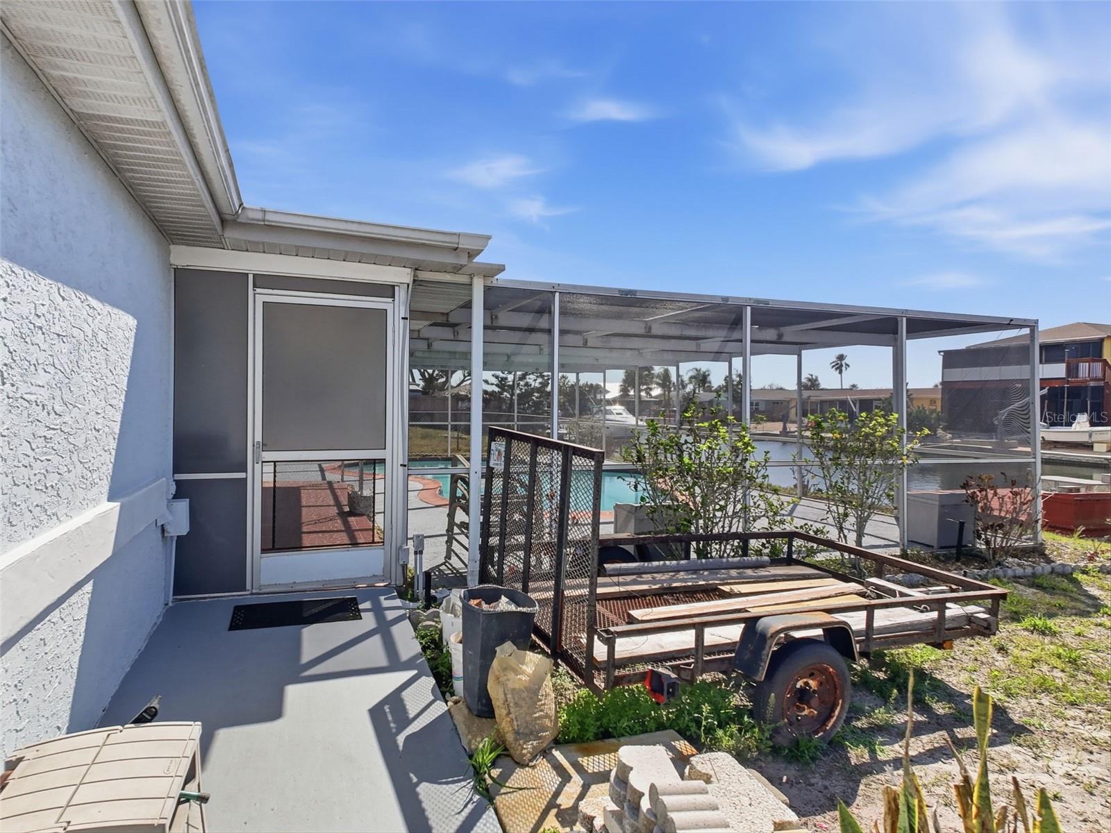 Listing photo id 61 for 13701 Veronica Drive