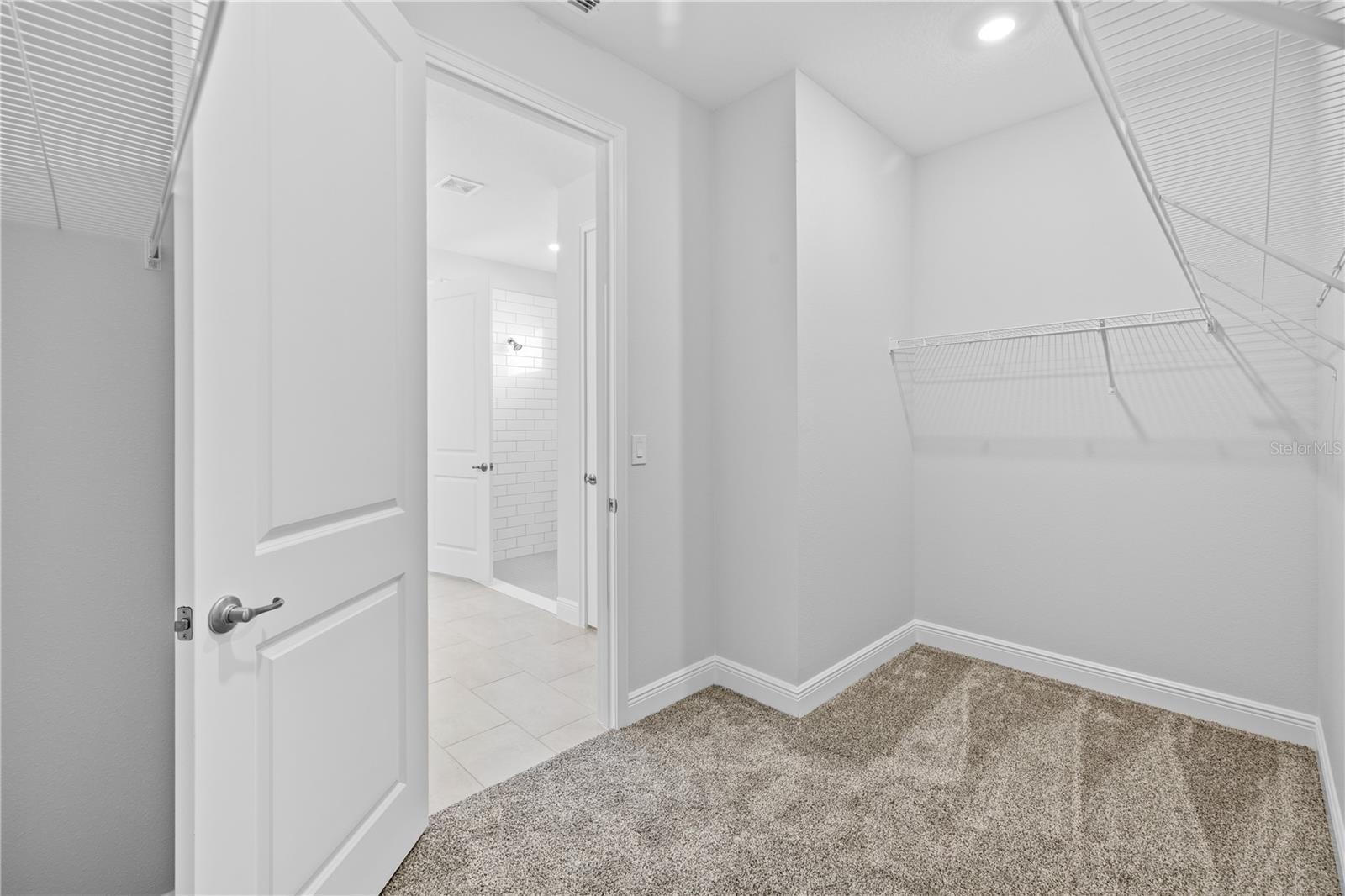 Image 21 of 29 For 1565 Pearson Street