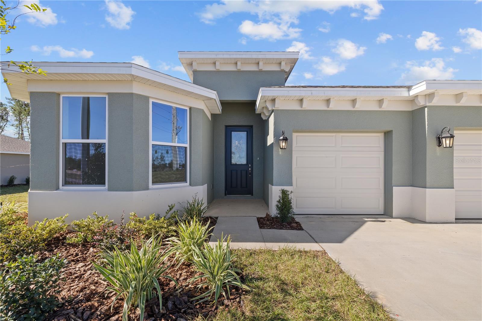 Image 4 of 29 For 1565 Pearson Street