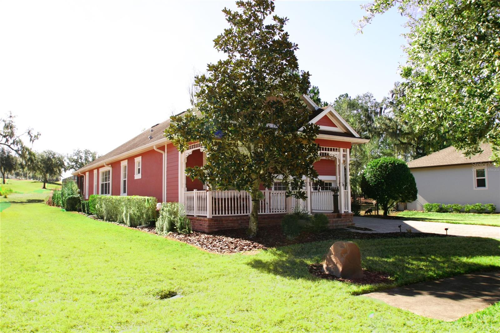 Image 10 of 100 For 19484 Forest Garden Court