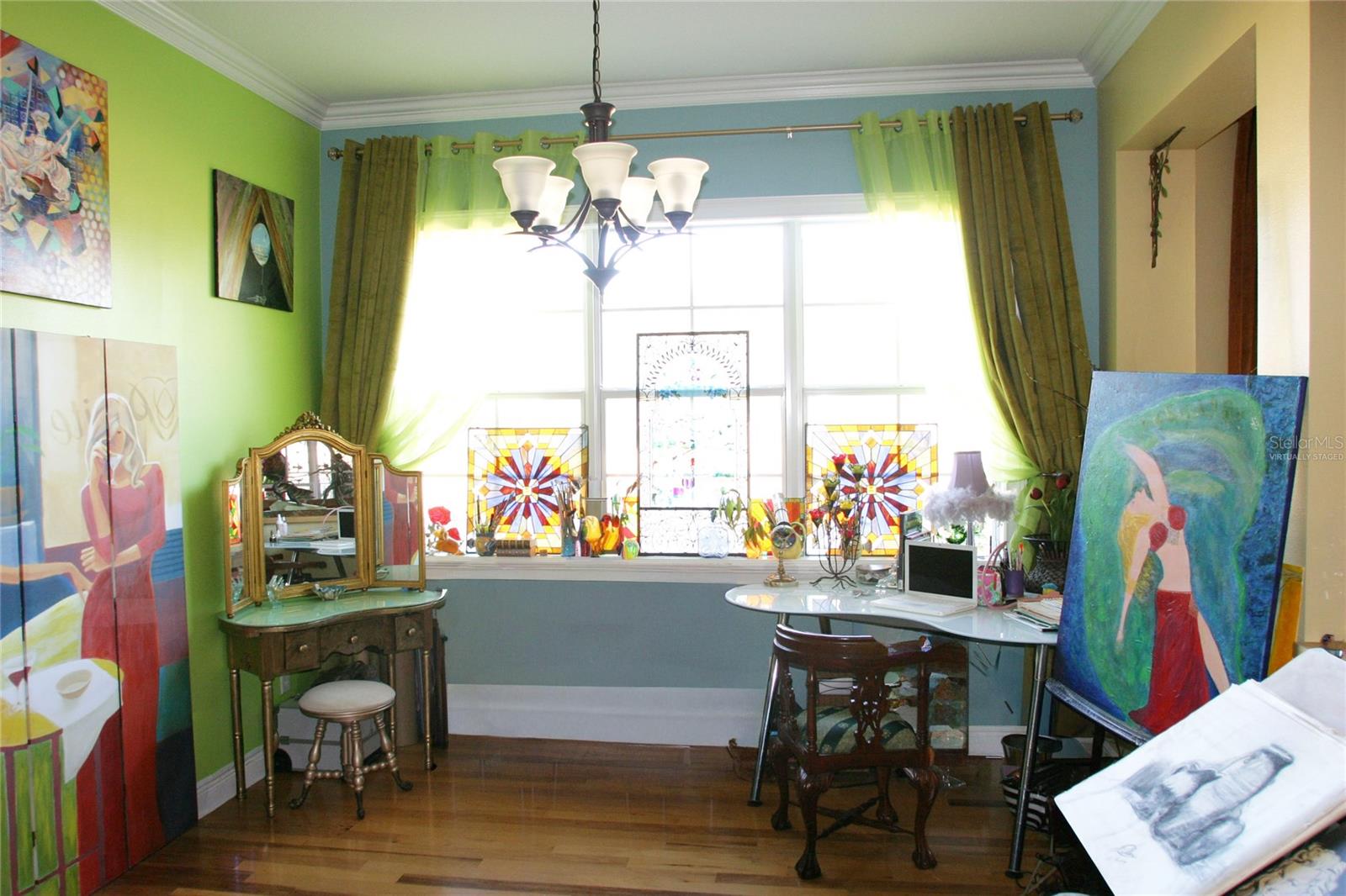 Image 20 of 100 For 19484 Forest Garden Court