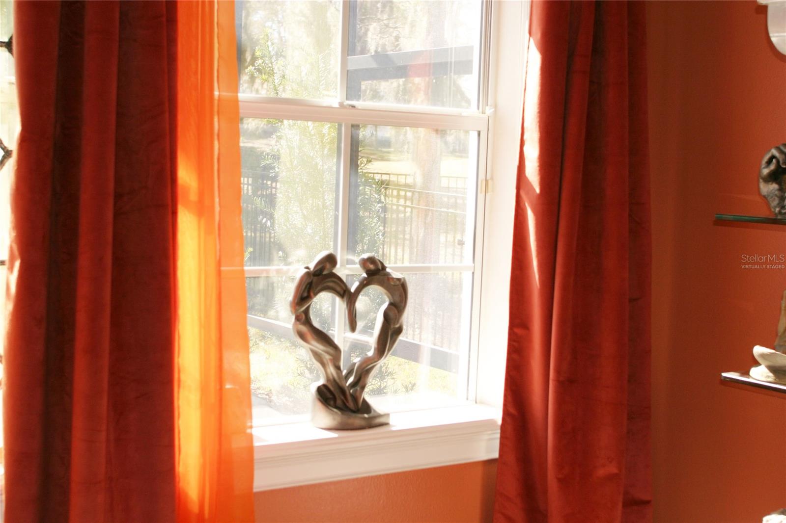 Image 33 of 100 For 19484 Forest Garden Court