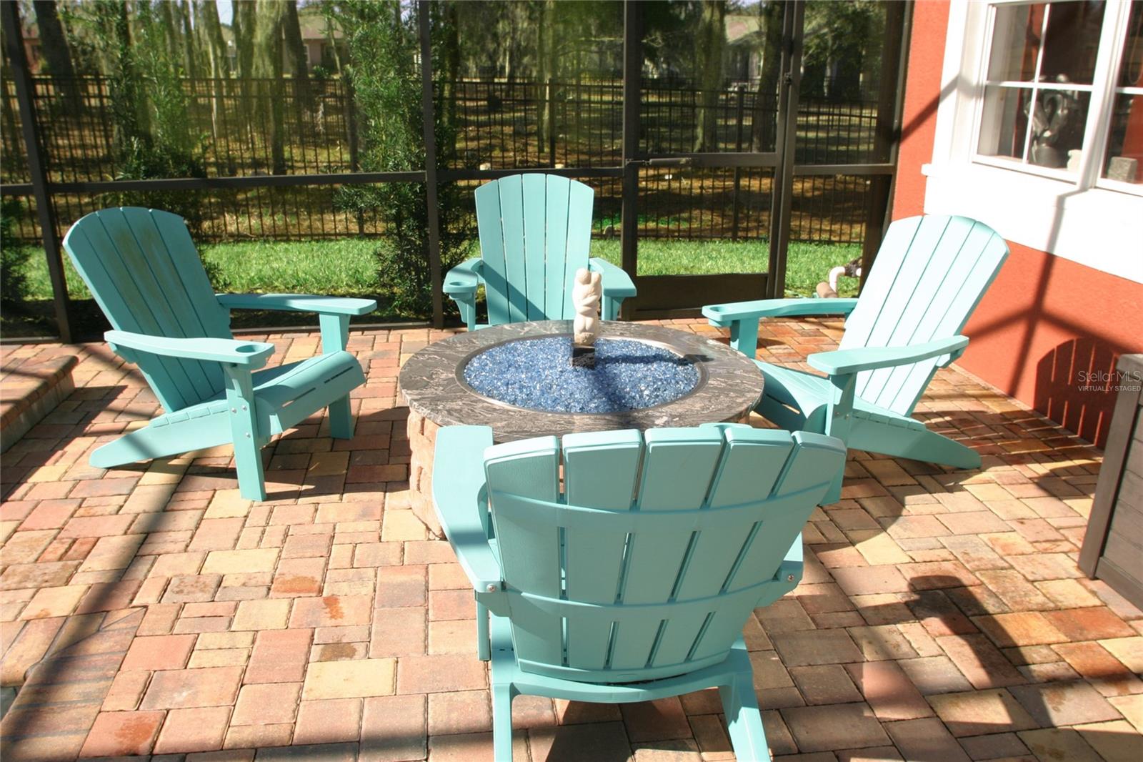 Image 50 of 100 For 19484 Forest Garden Court