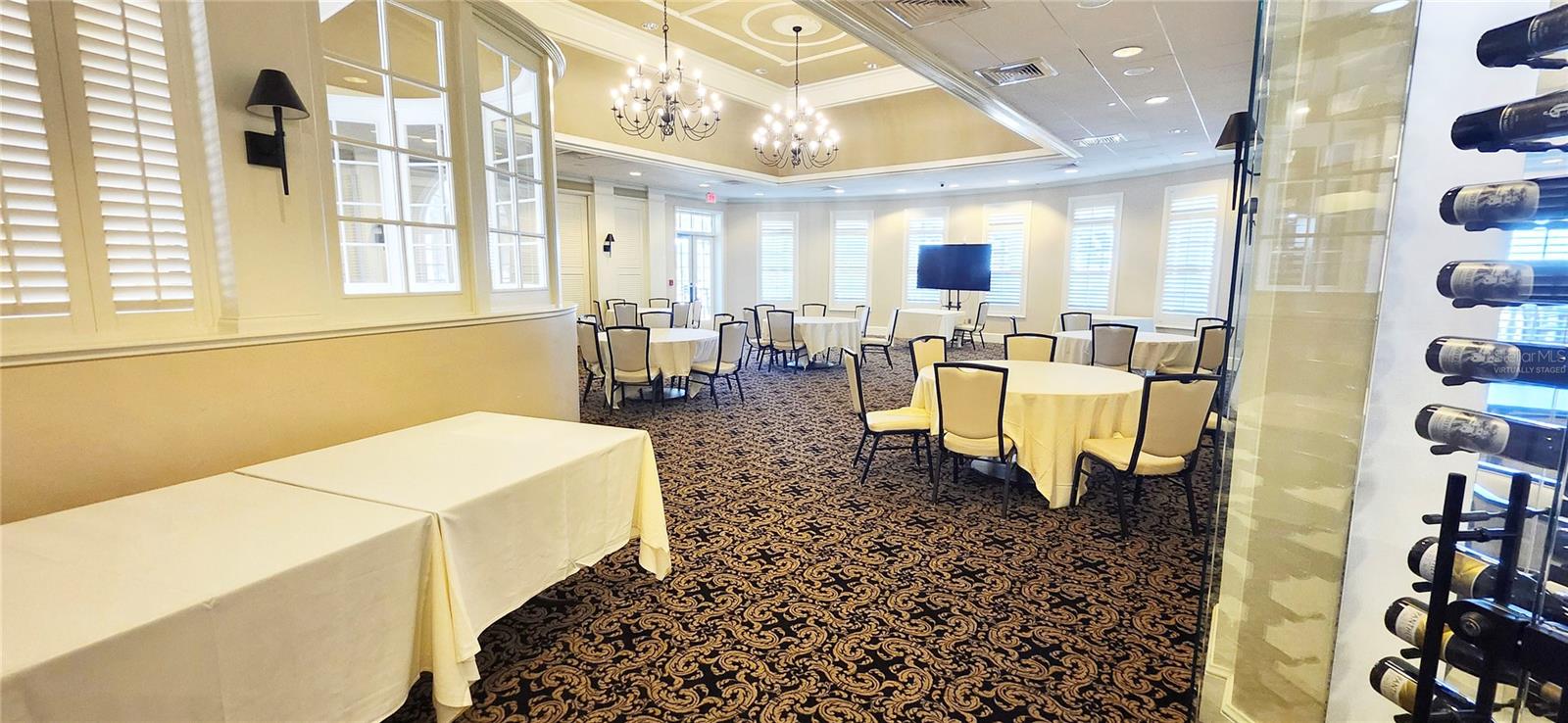 Image 76 of 100 For 19484 Forest Garden Court