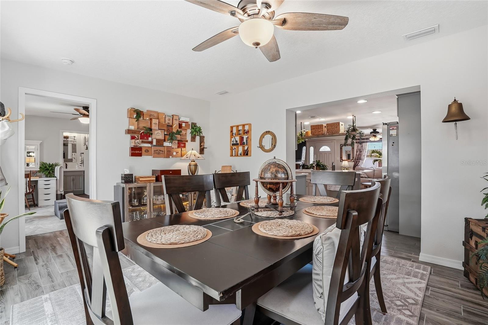 Image 20 of 59 For 13628 Leslie Drive