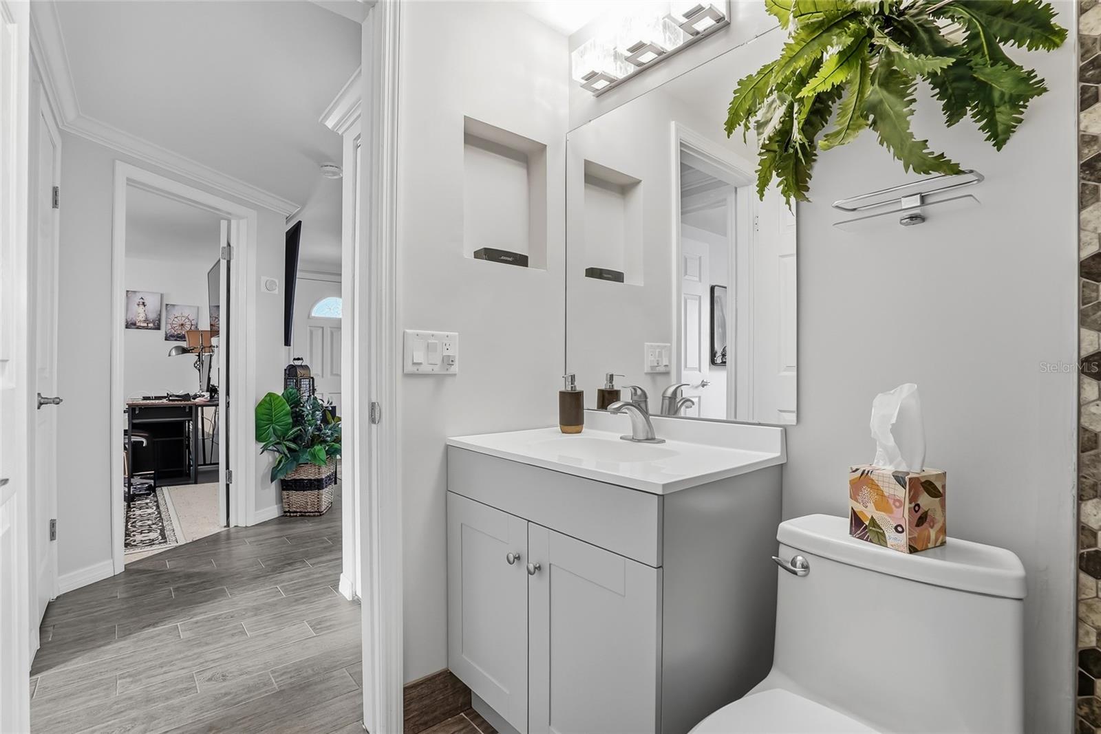 Image 24 of 59 For 13628 Leslie Drive