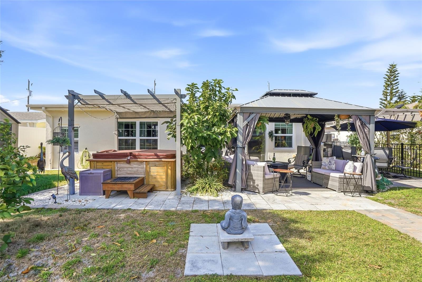 Image 42 of 59 For 13628 Leslie Drive