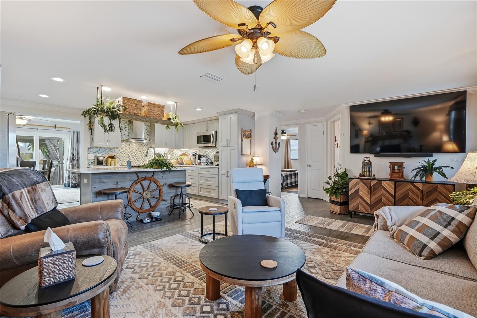 Image 9 of 59 For 13628 Leslie Drive